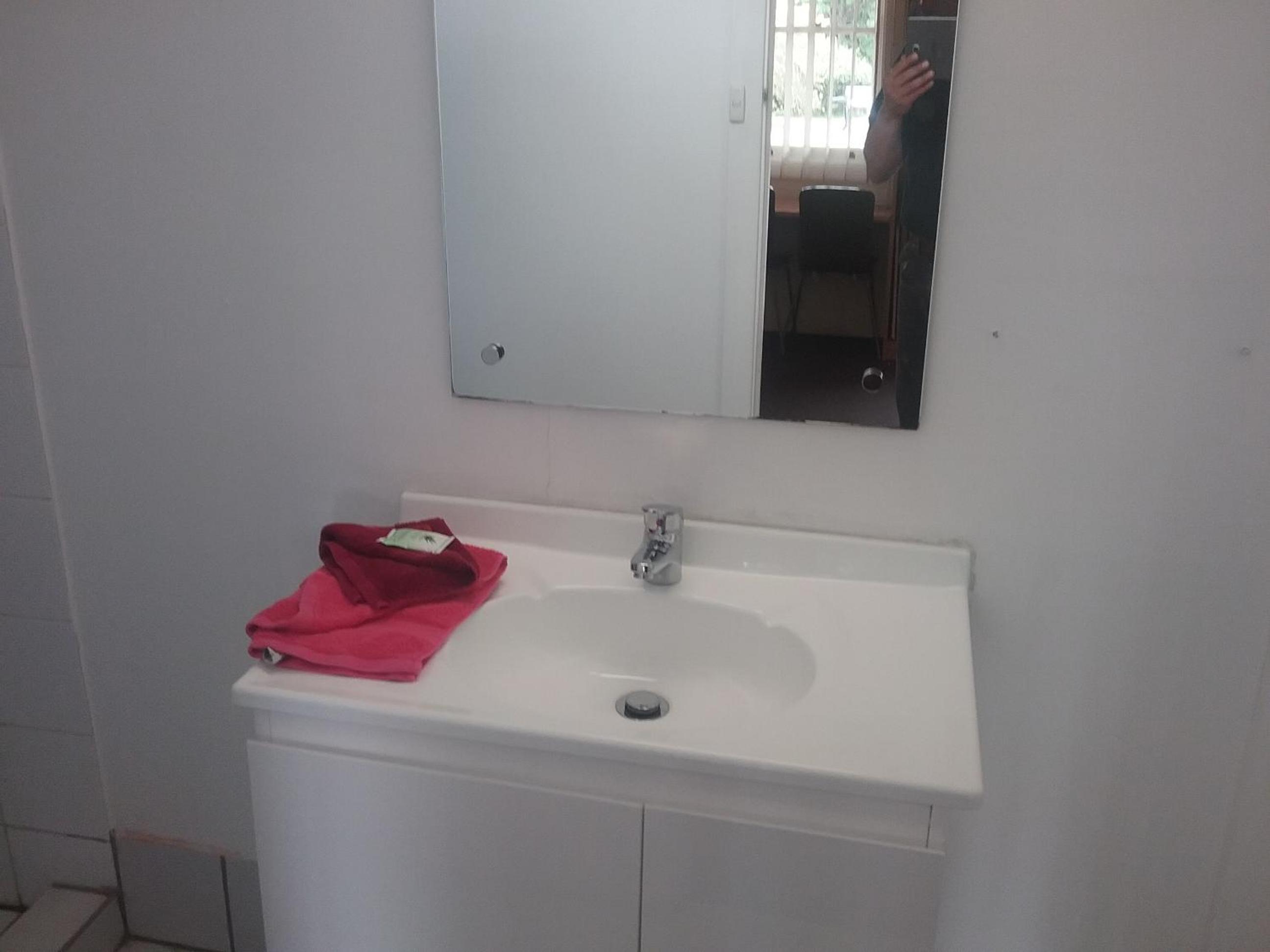 Deluxe Single Room photo 2