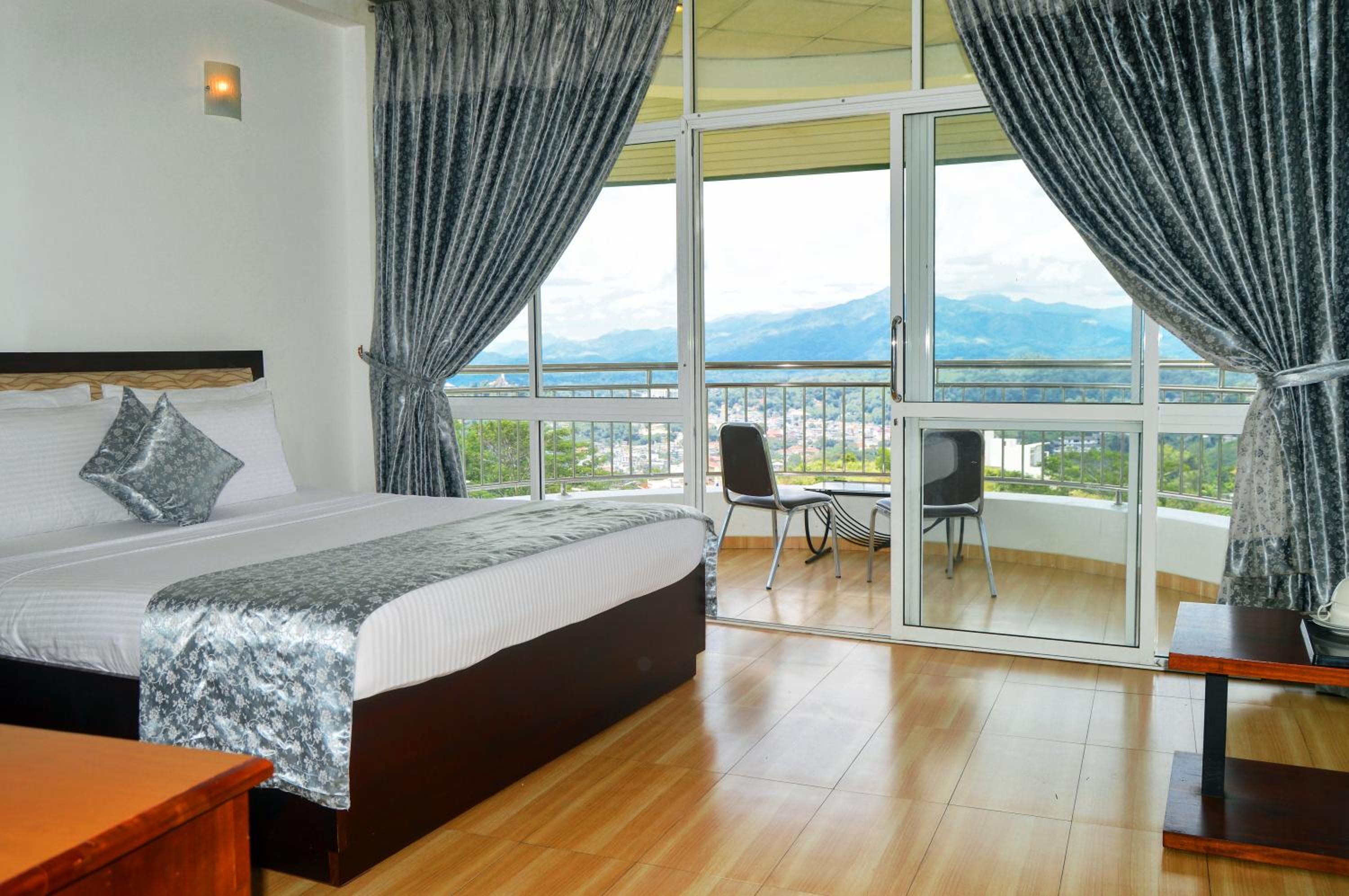 King Room With Mountain View photo 1
