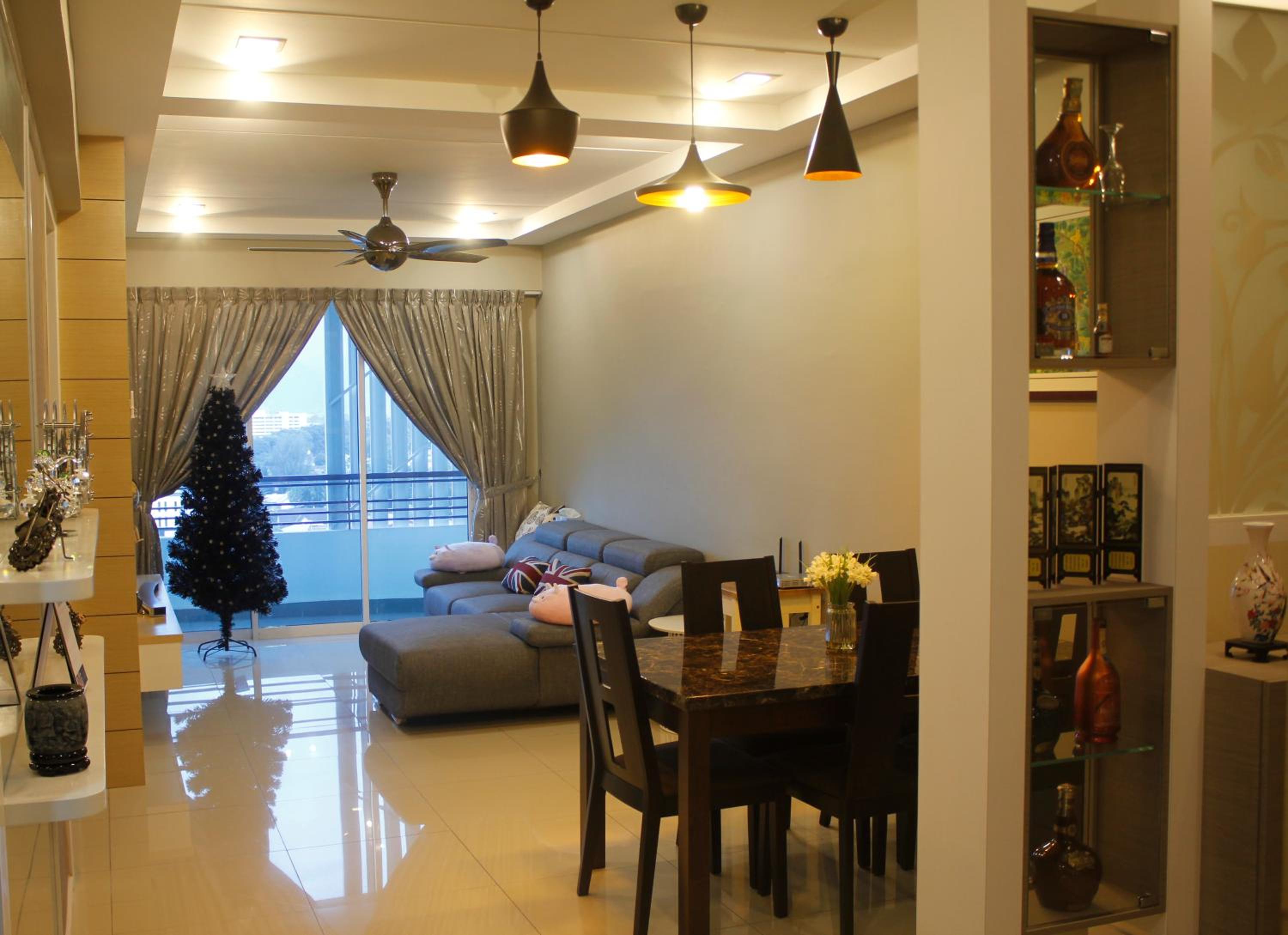 Apartment with Balcony