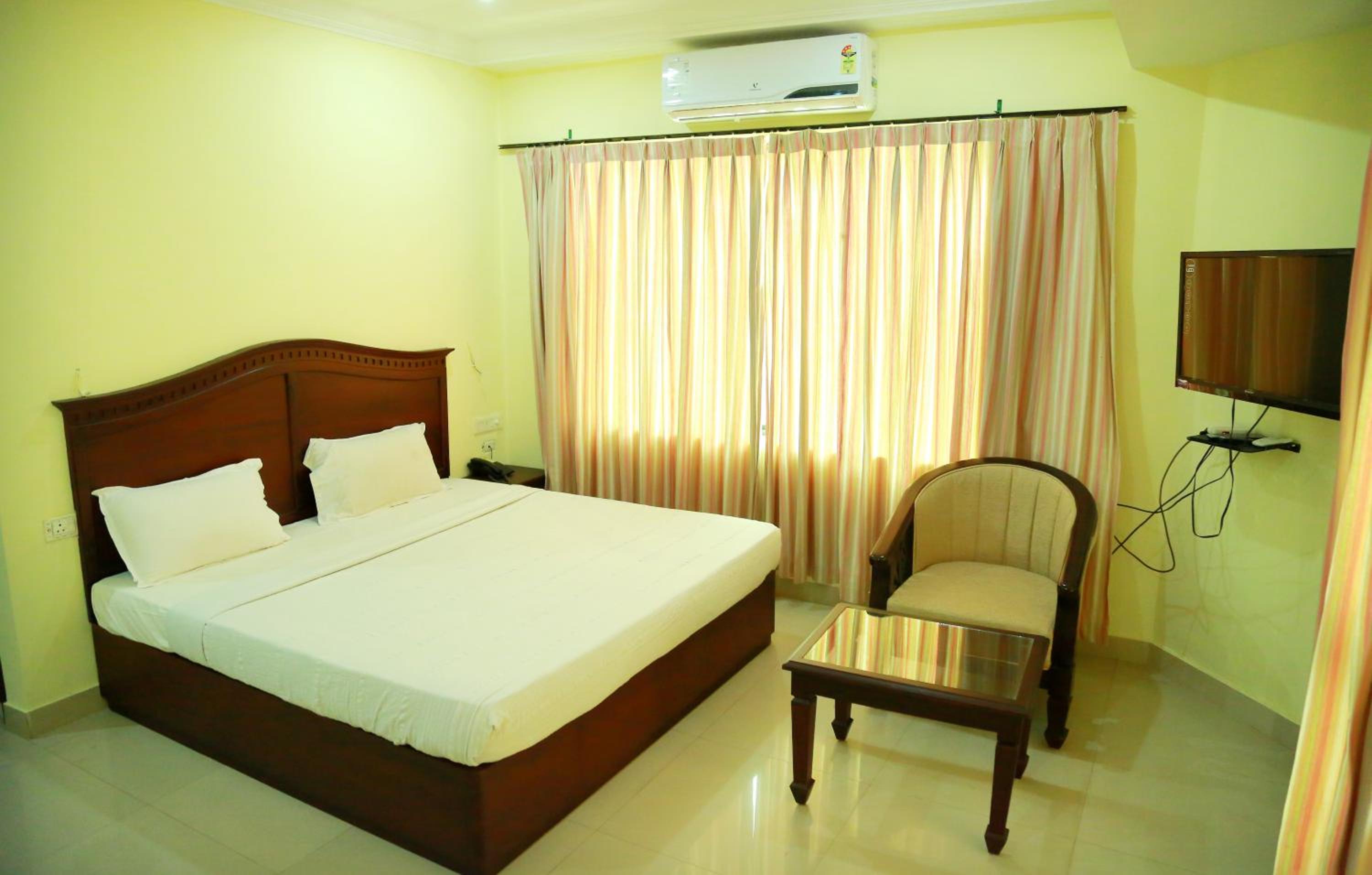 Deluxe Queen Room photo 2