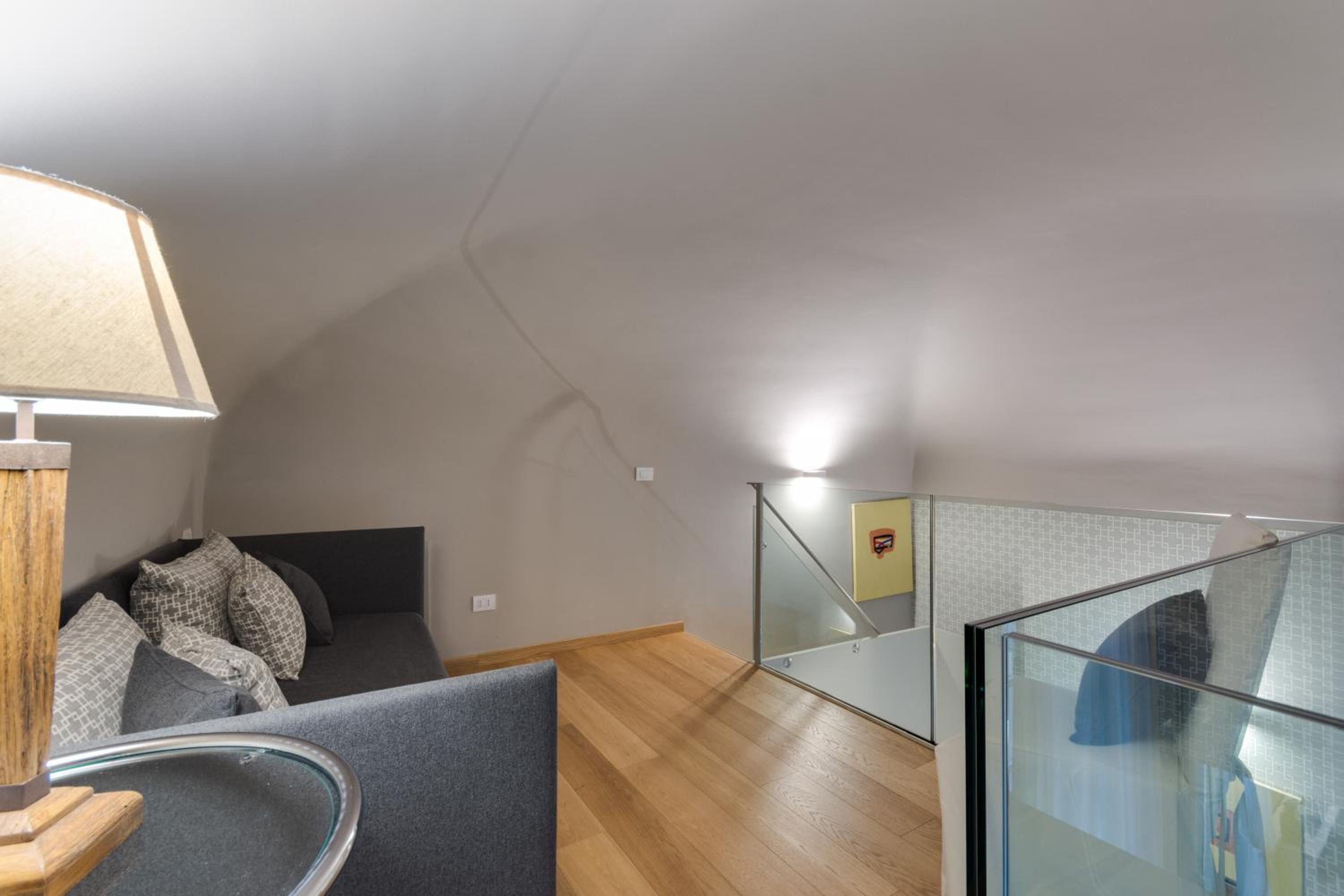Apartment with Balcony - Photo 17