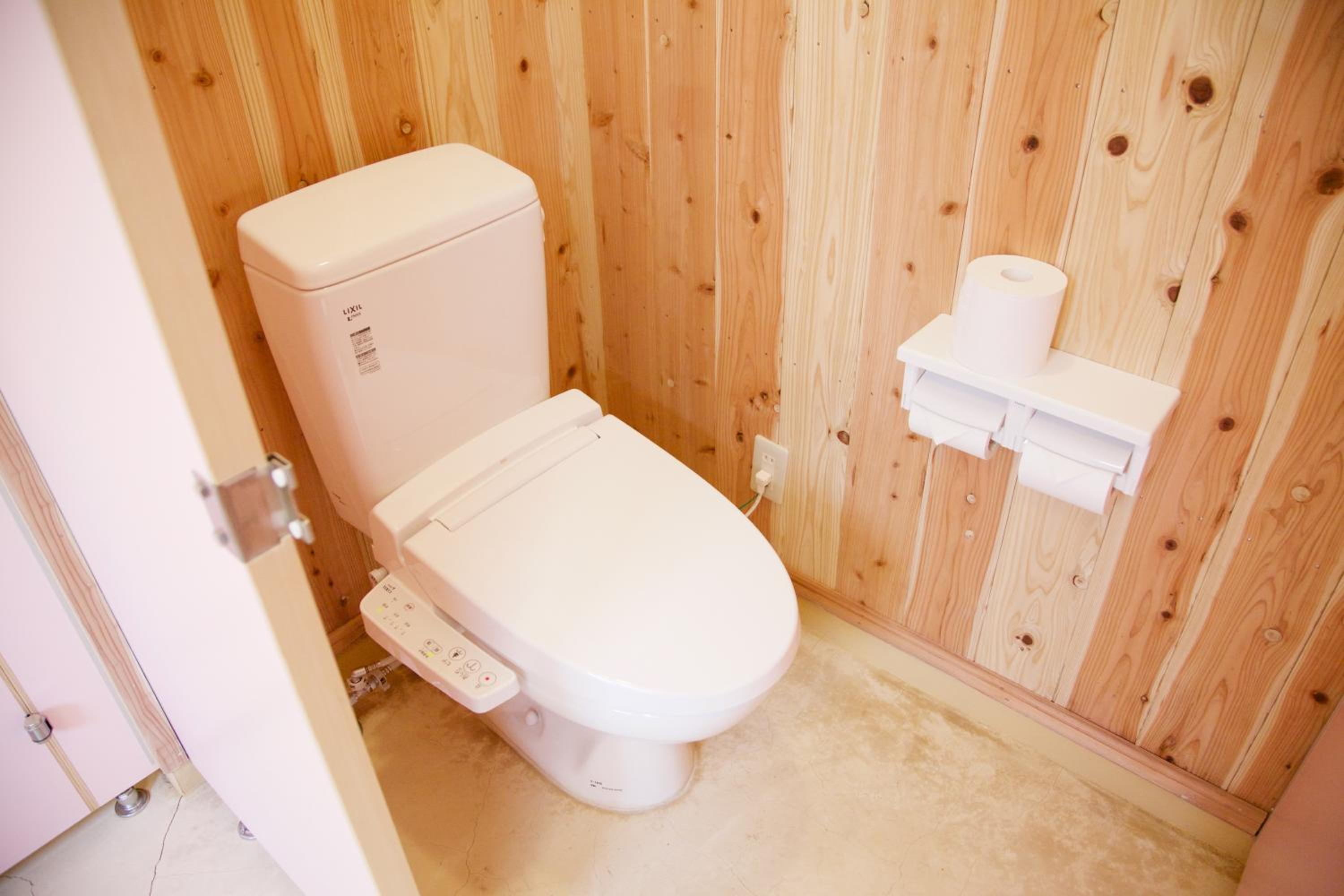 Tree Type House with Shared Bathroom photo 3