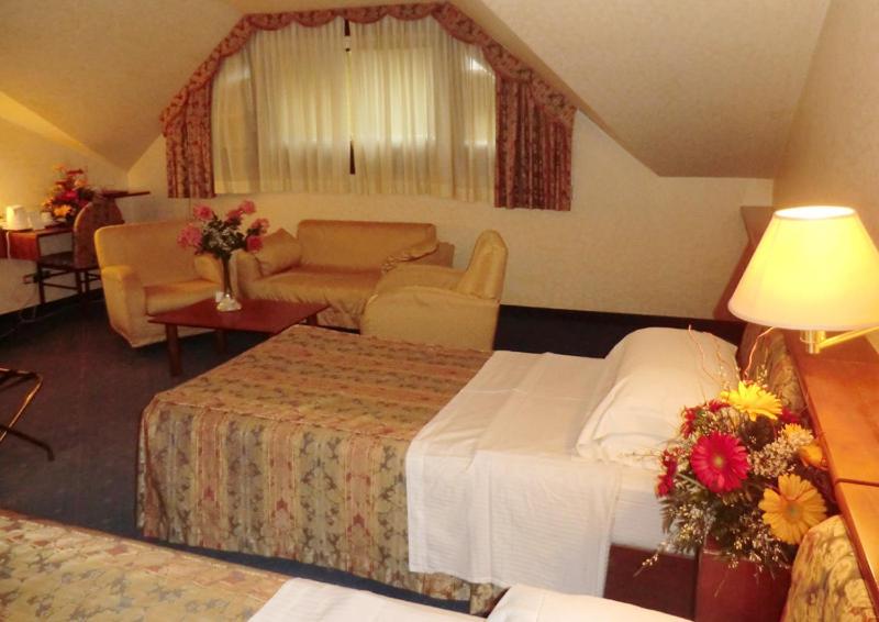 Classic Triple Room photo 1