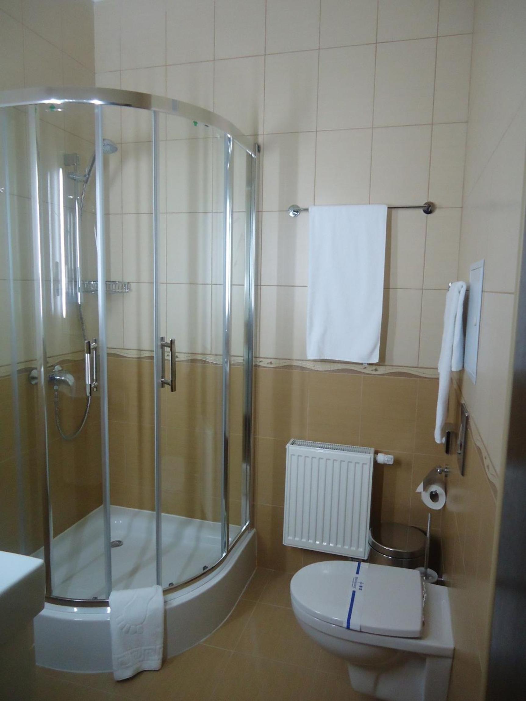 Standard Twin Room photo 3