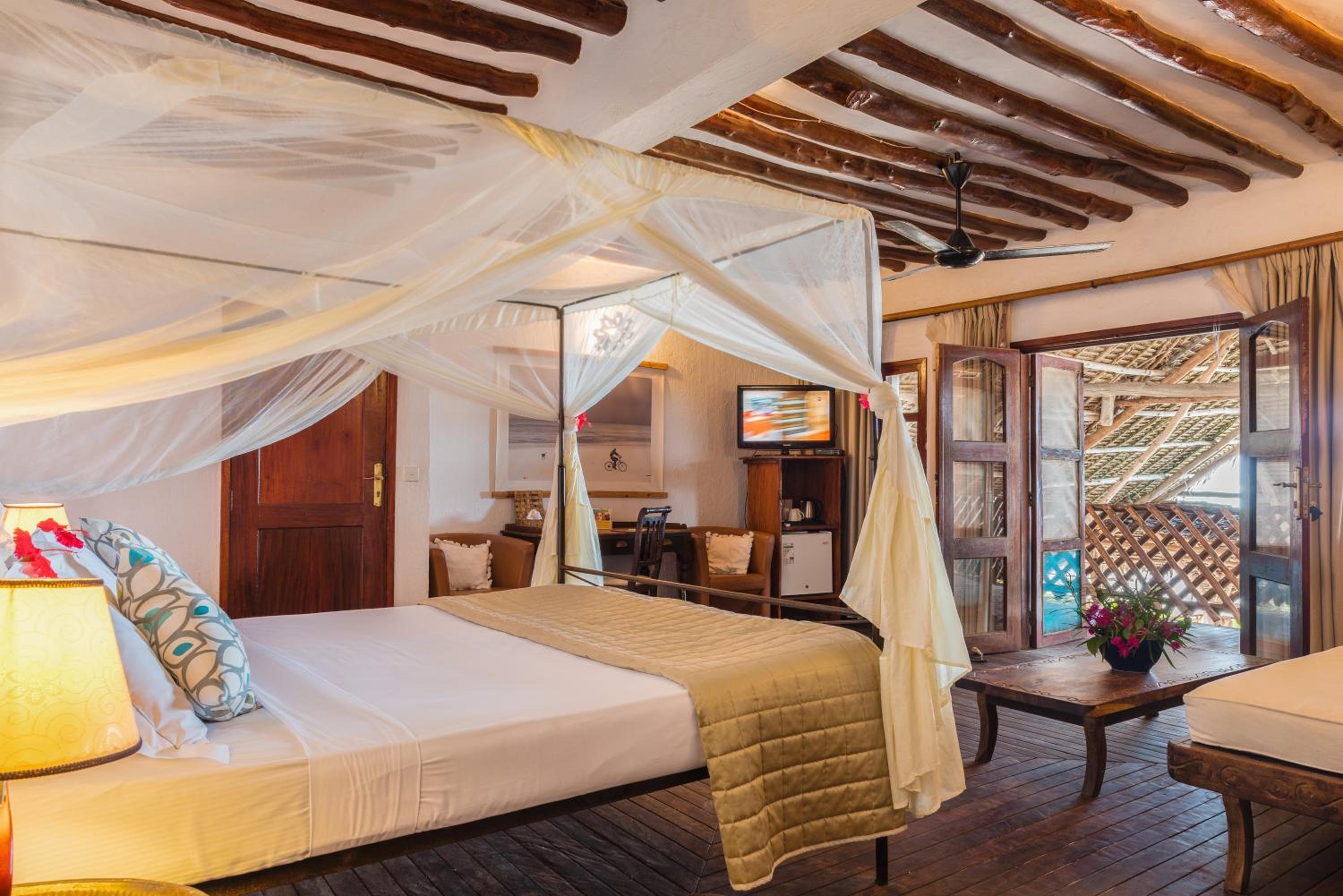 Junior Suite with Sea View and Terrace
