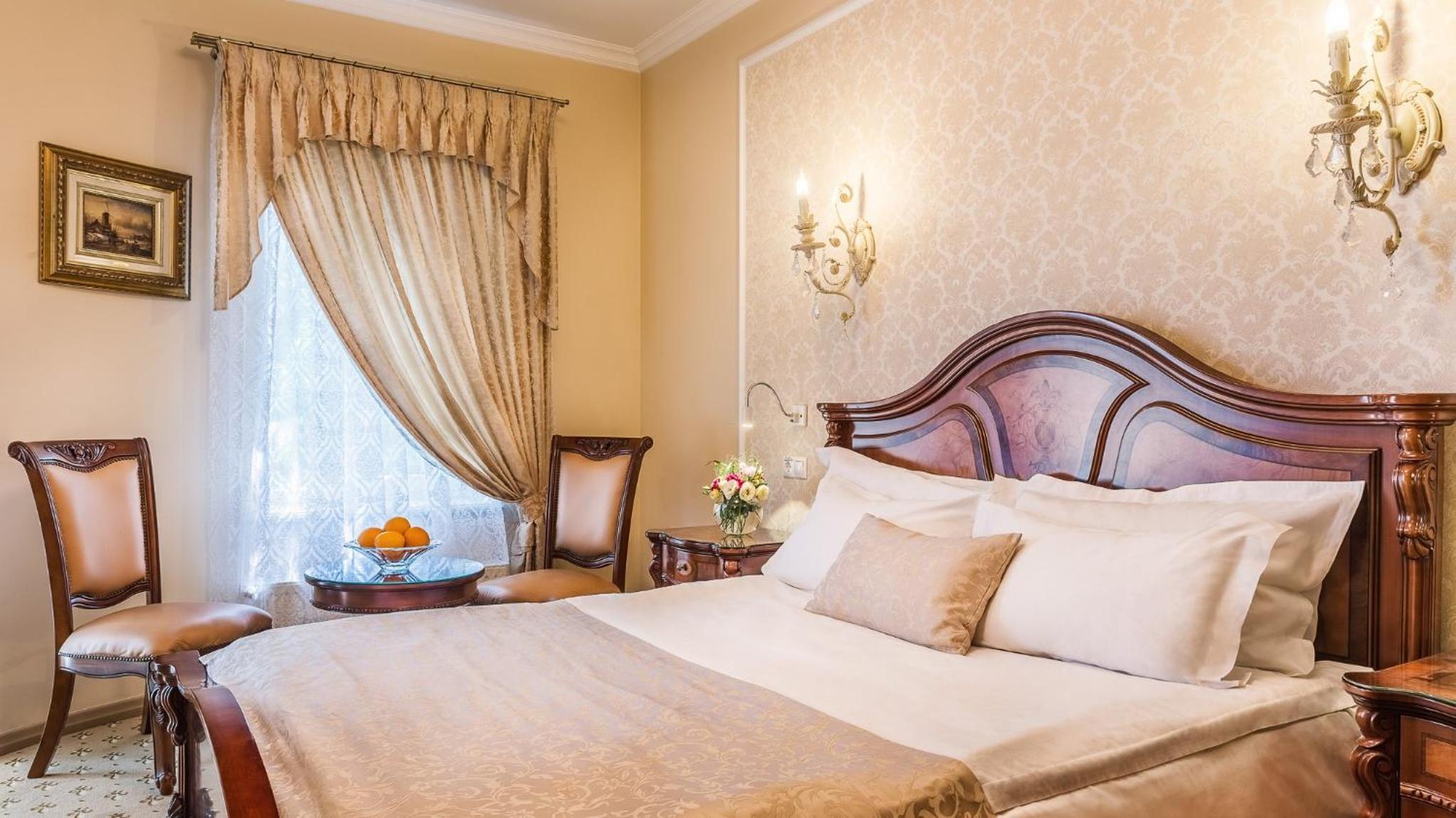 Deluxe Junior Suite