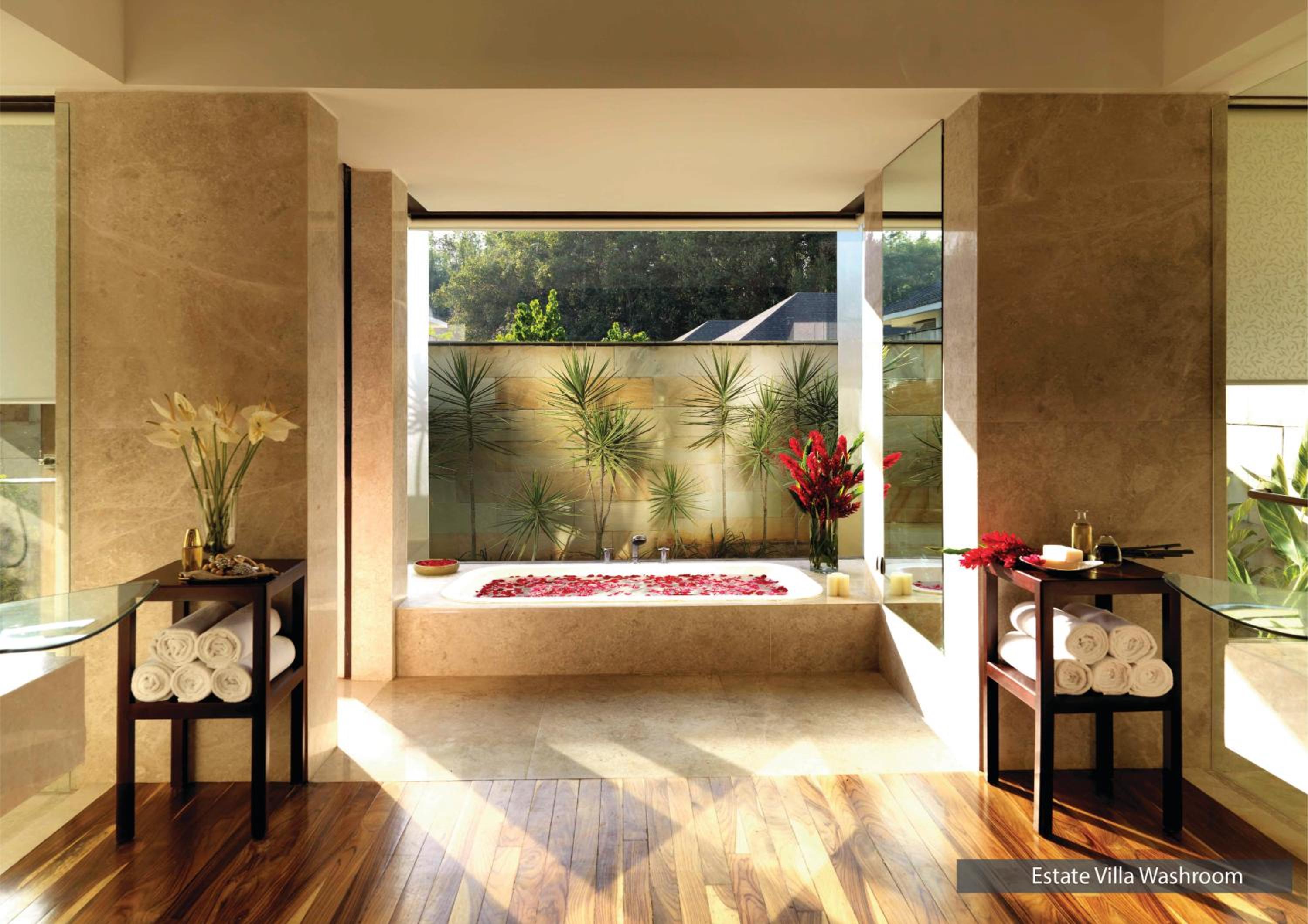 Estate Pool Villa Double Bed and 10% discount on spa services photo