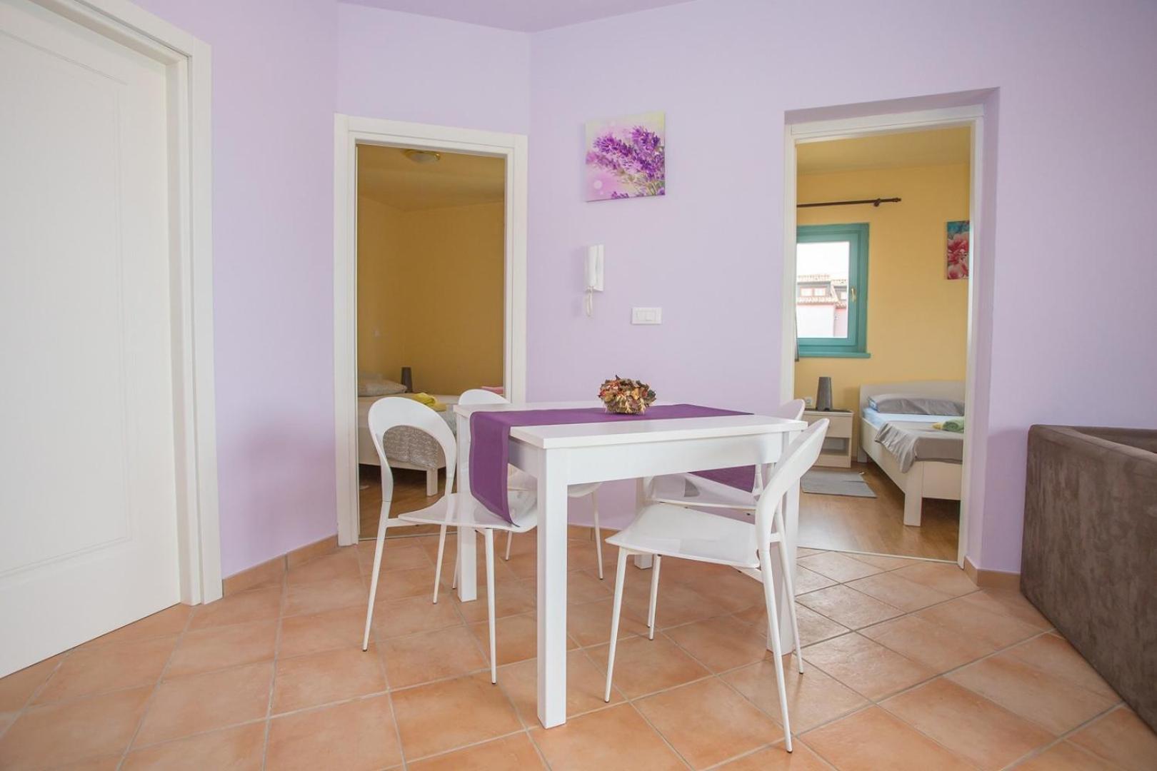 Two-Bedroom Deluxe Apartment with Balcony photo 2