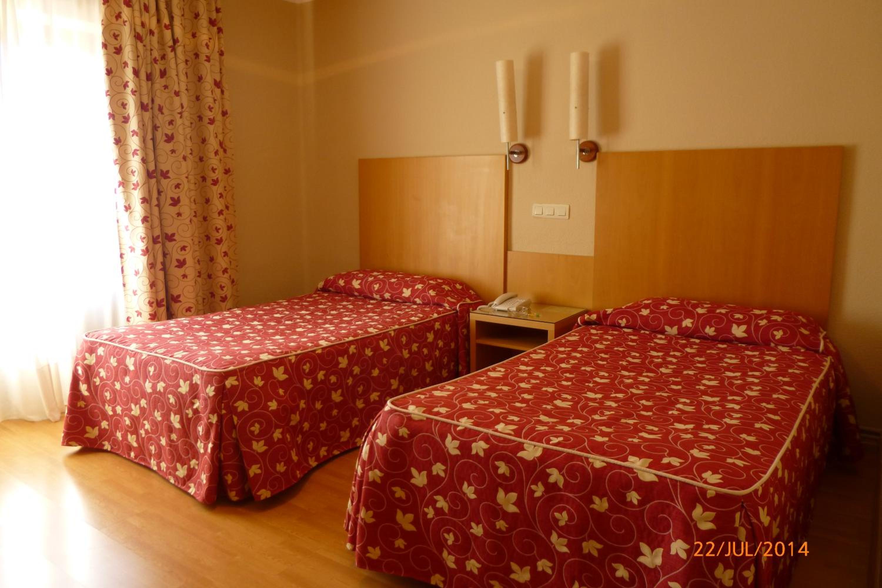 Habitación Doble o con Dos Camas