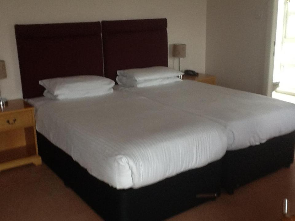 Double Room - Photo 5