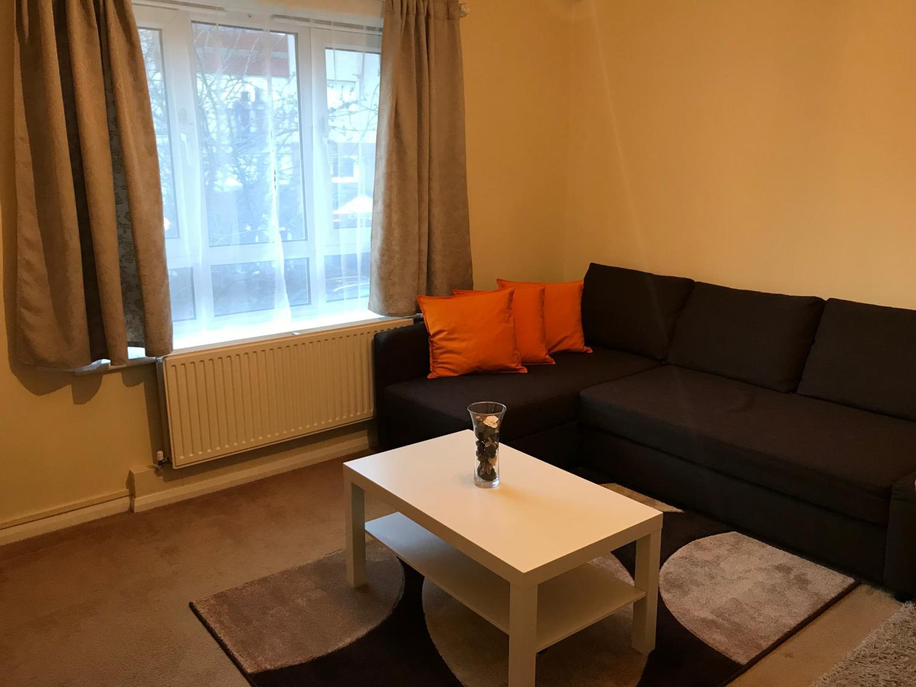 Apartment photo 1