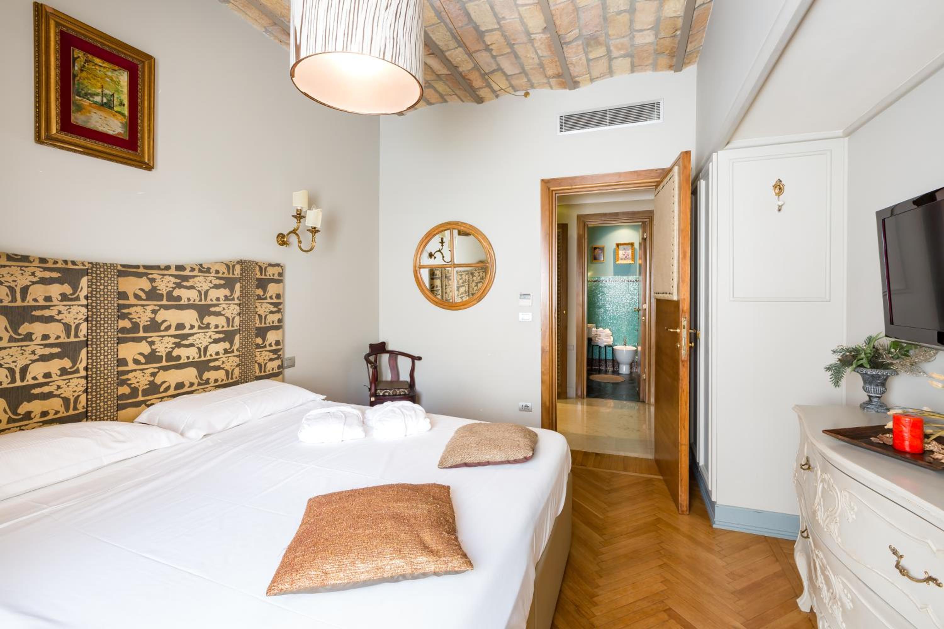 Economy Double Room with Private External Bathroom photo 1