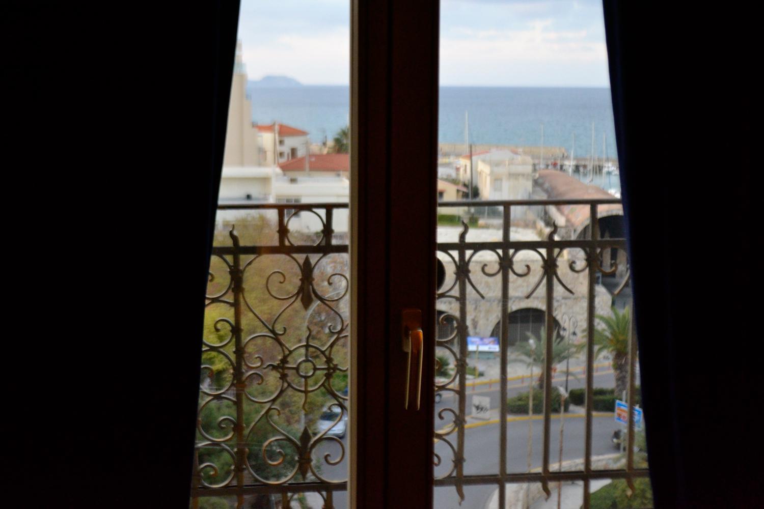 VIP Double Room with Sea & Venetian Fortress View - Photo 2