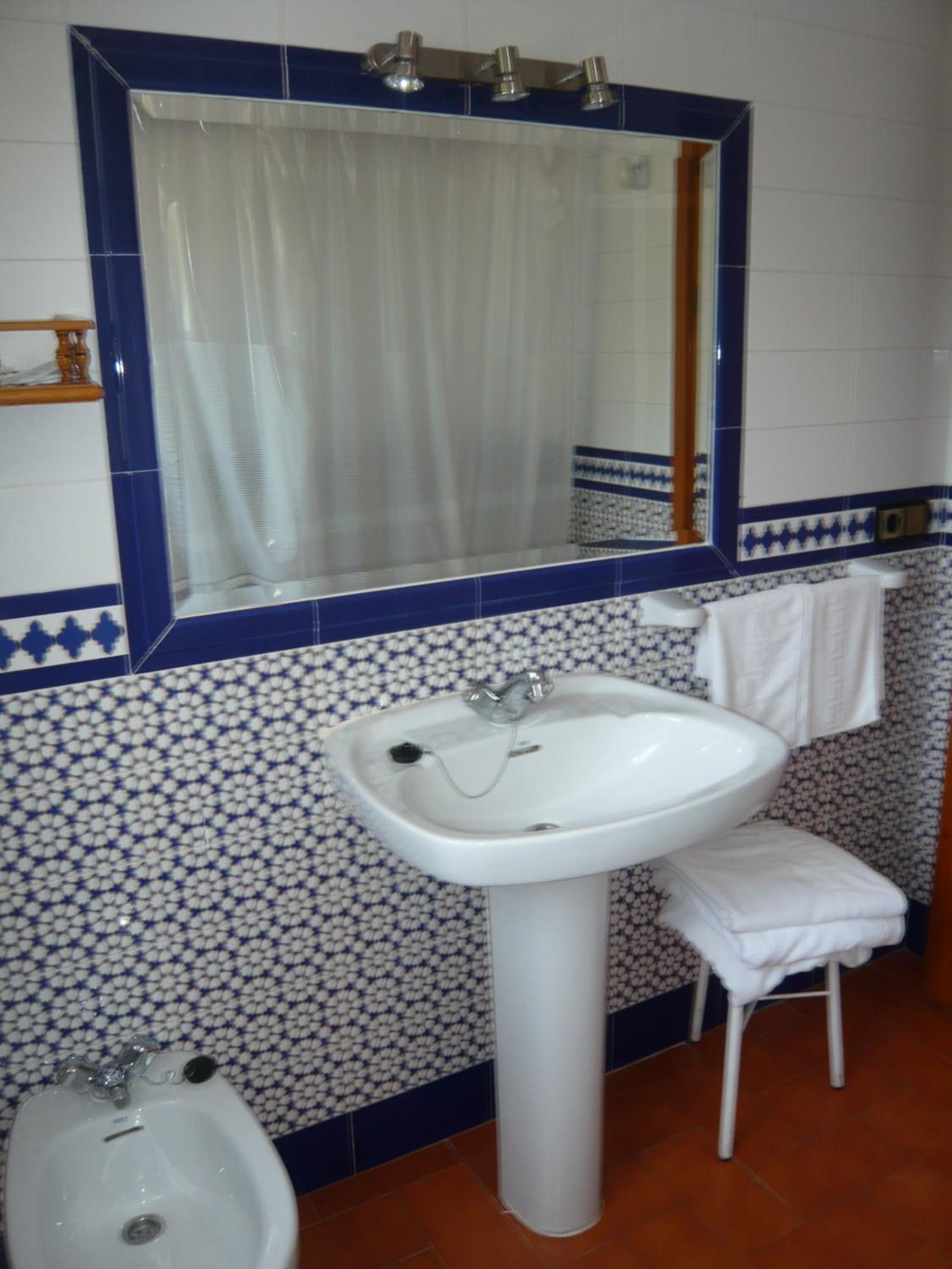Superior Quadruple Room photo 2