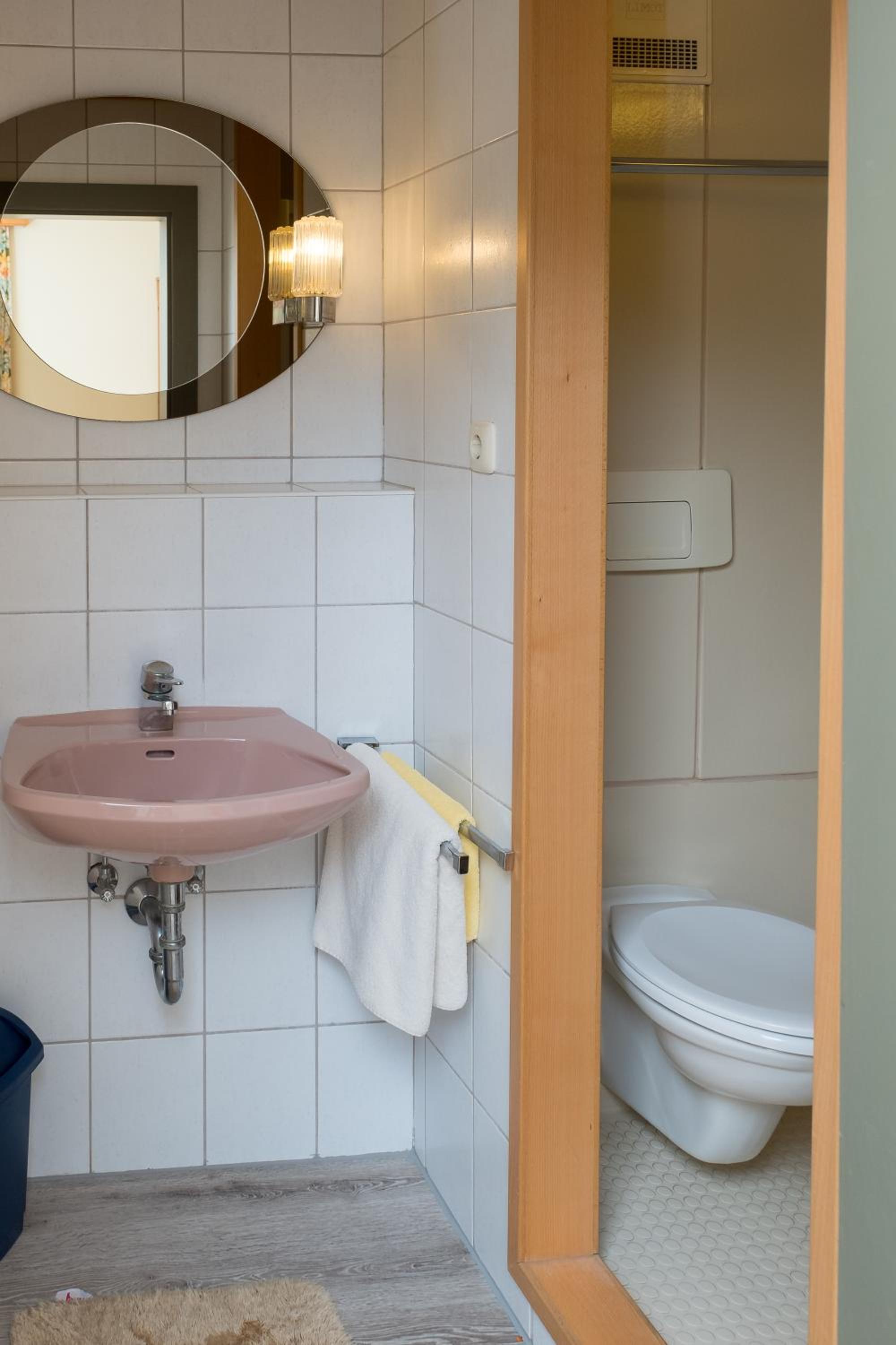 Standard Triple Room - Photo 9