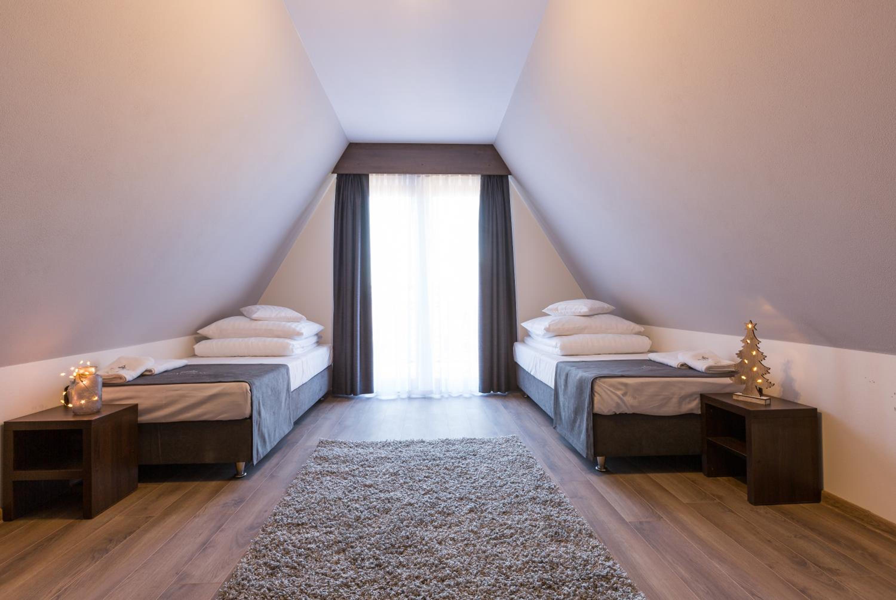 Triple Room with Balcony