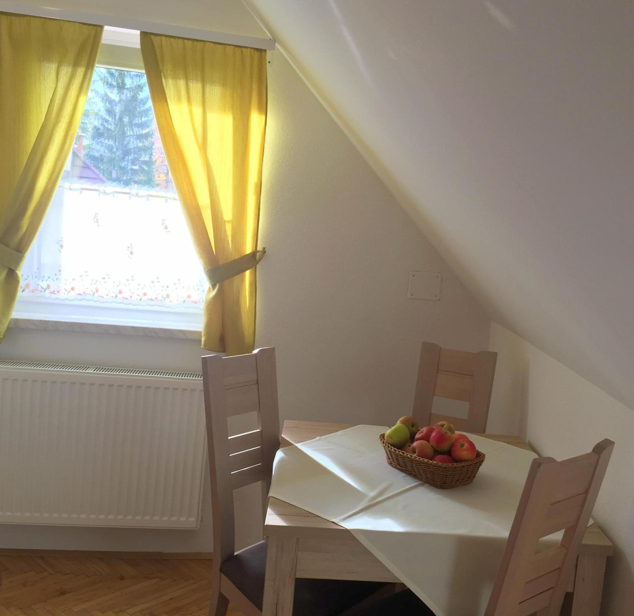 One-Bedroom Apartment - Photo 17