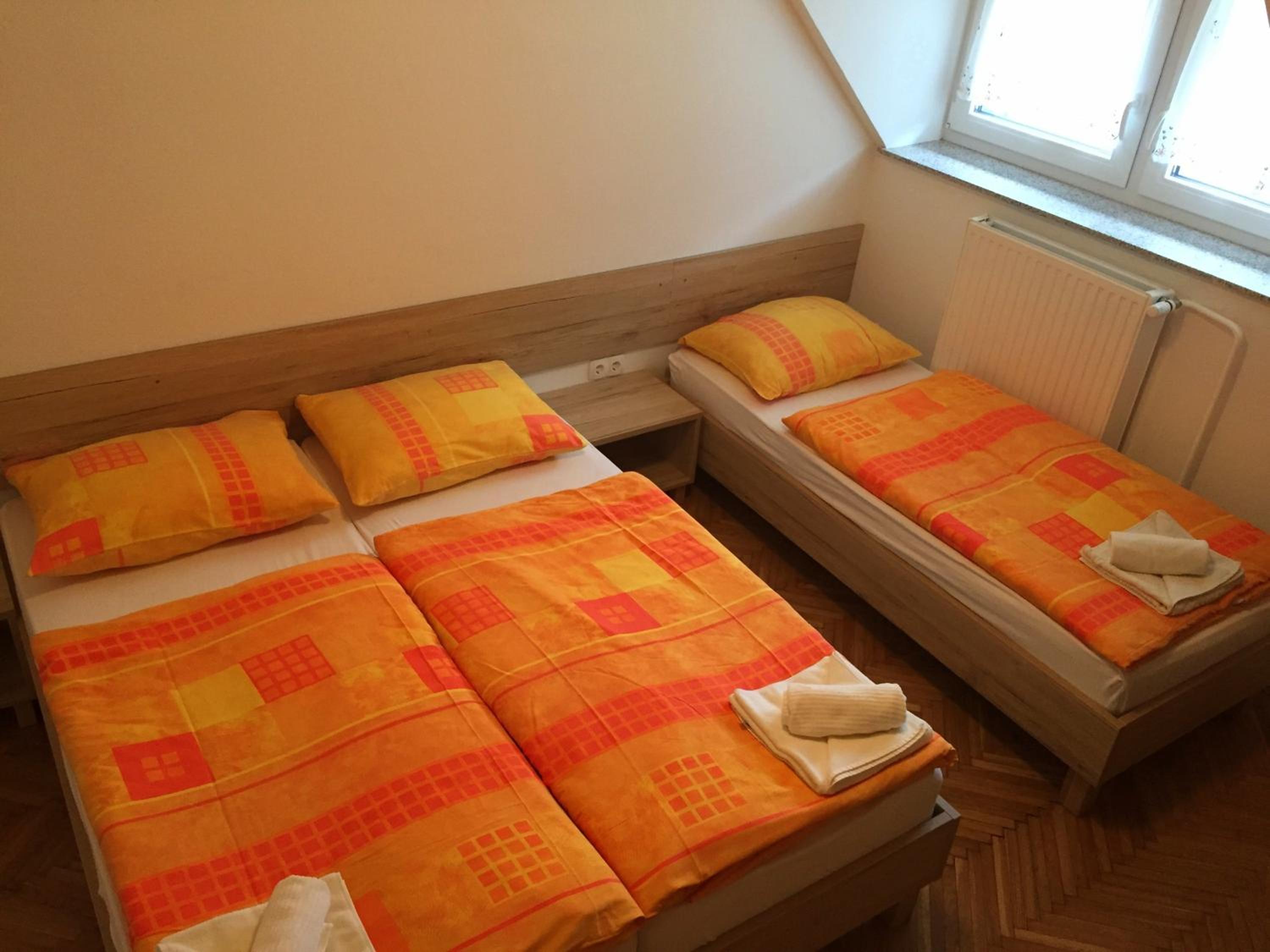 Two-Bedroom Apartment - Photo 15
