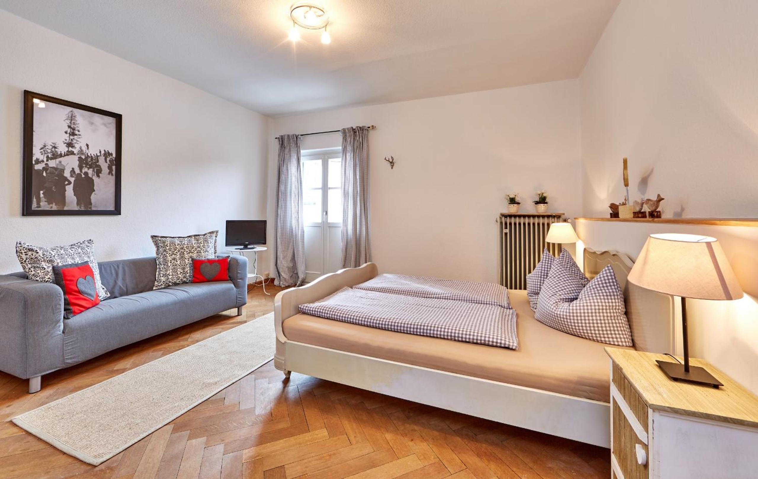 Three-Bedroom Apartment (6 Adults) photo 3