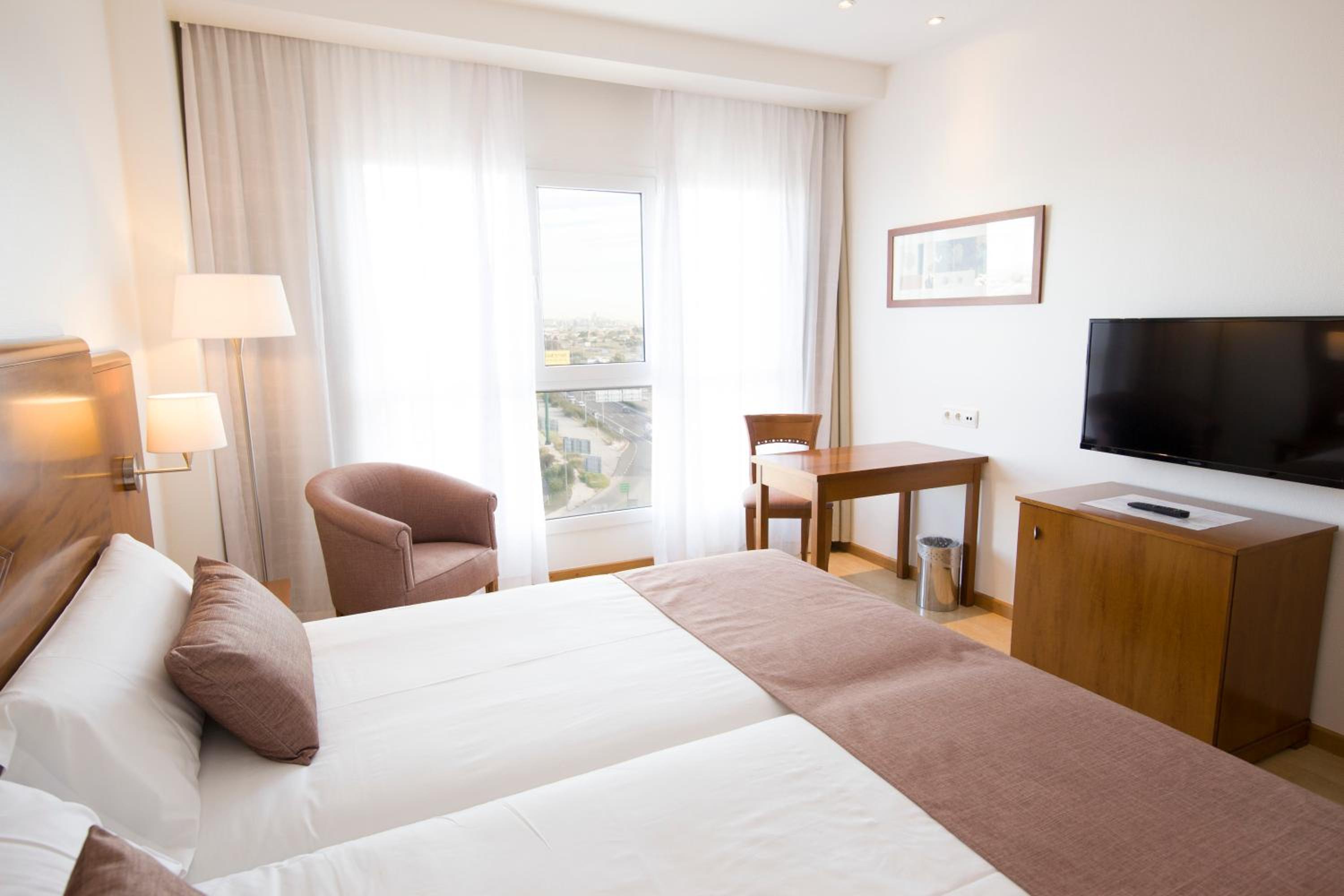 Double or Twin Room - Photo 1