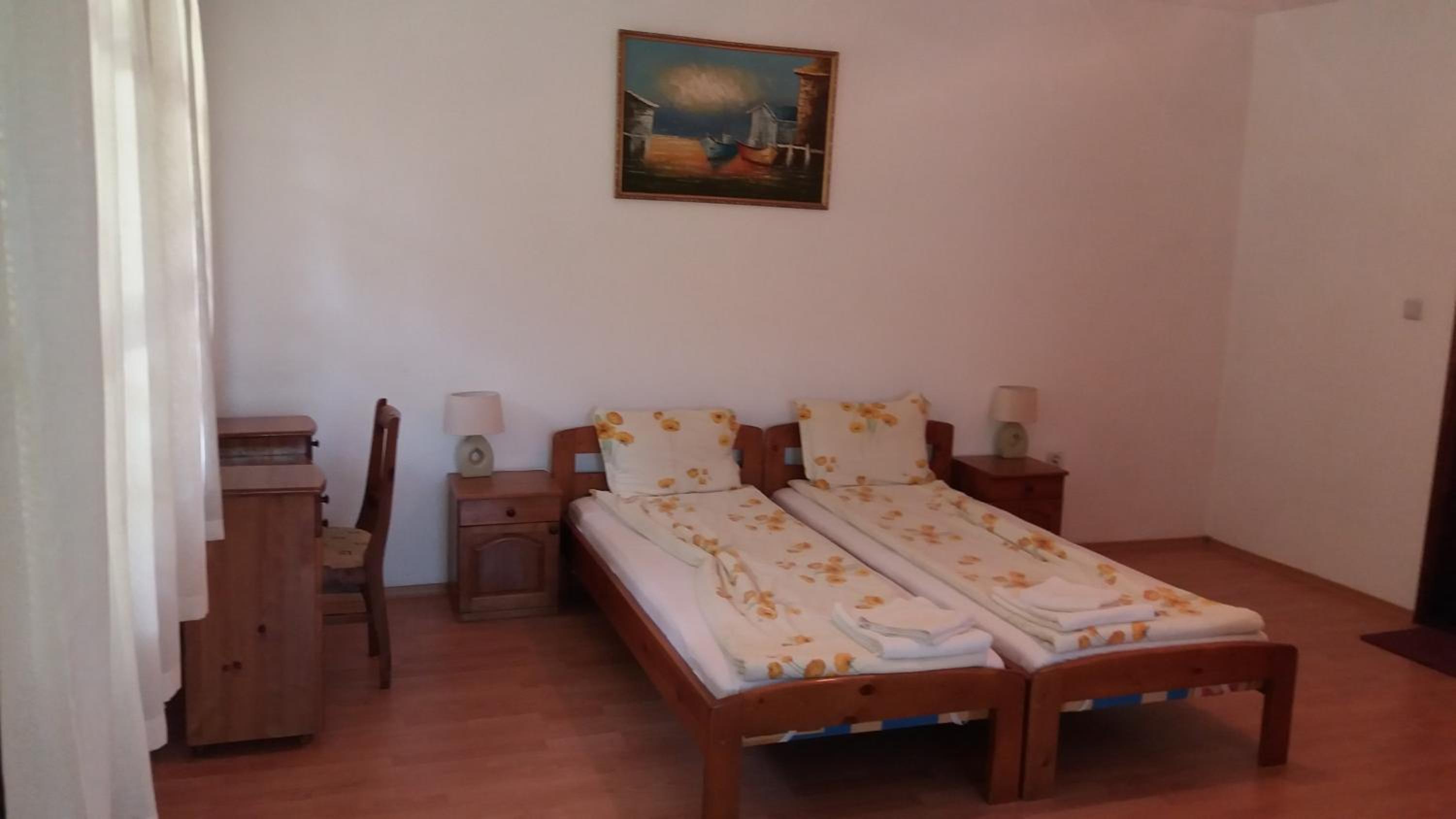 Double or Twin Room photo 2
