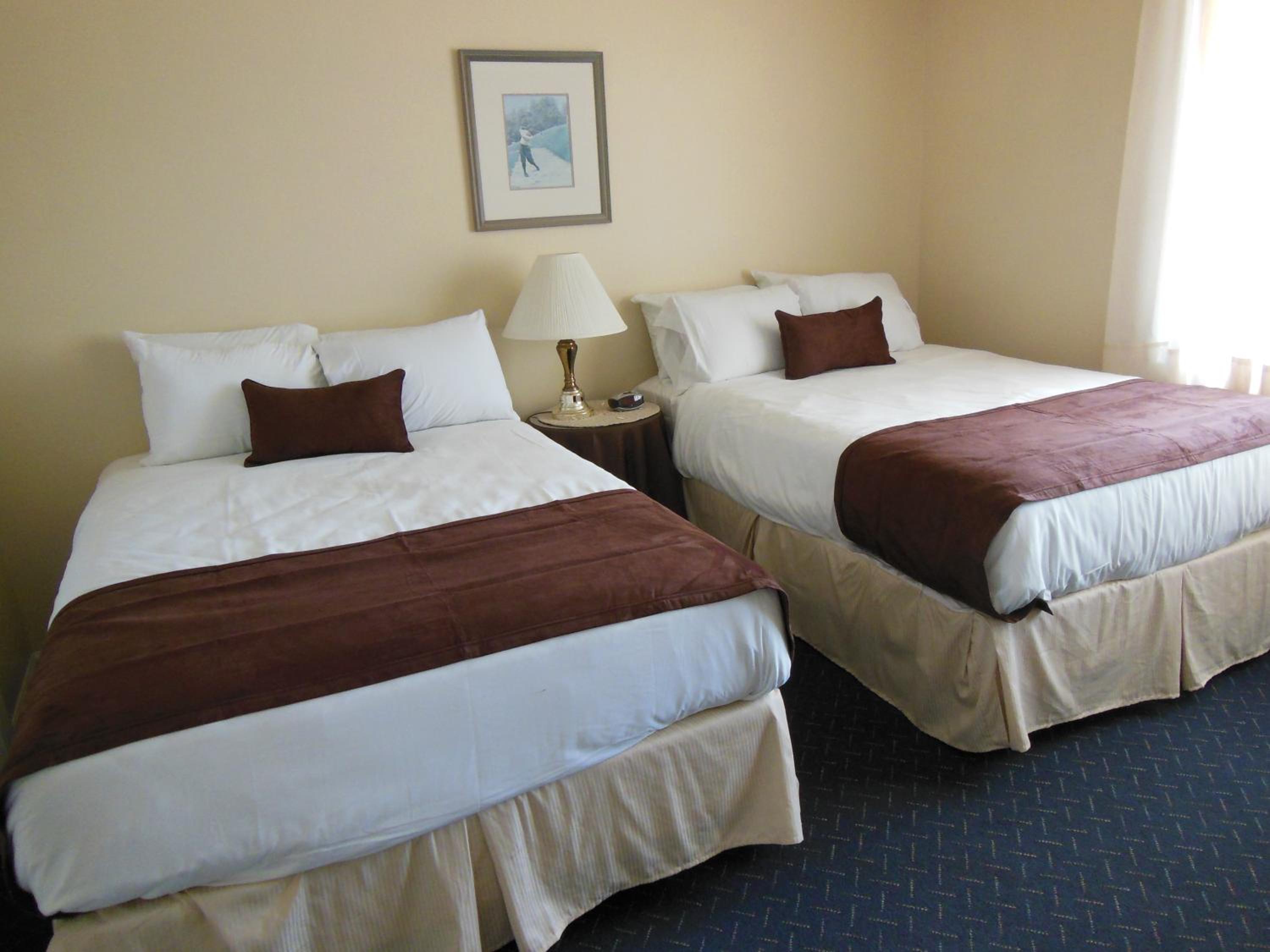 Double Suite - Non-Smoking photo 1