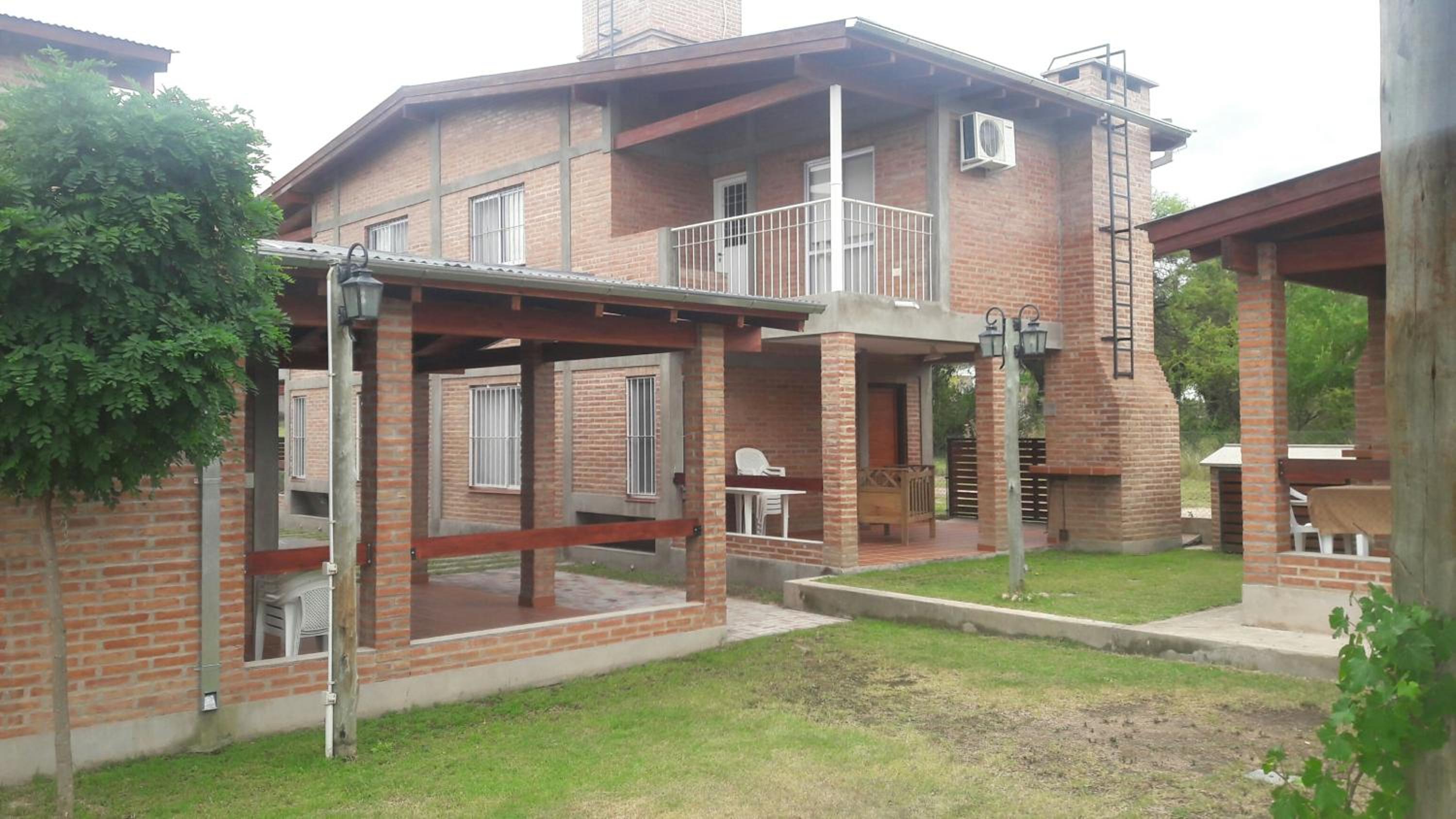 Deluxe Bungalow with Garden View photo 3