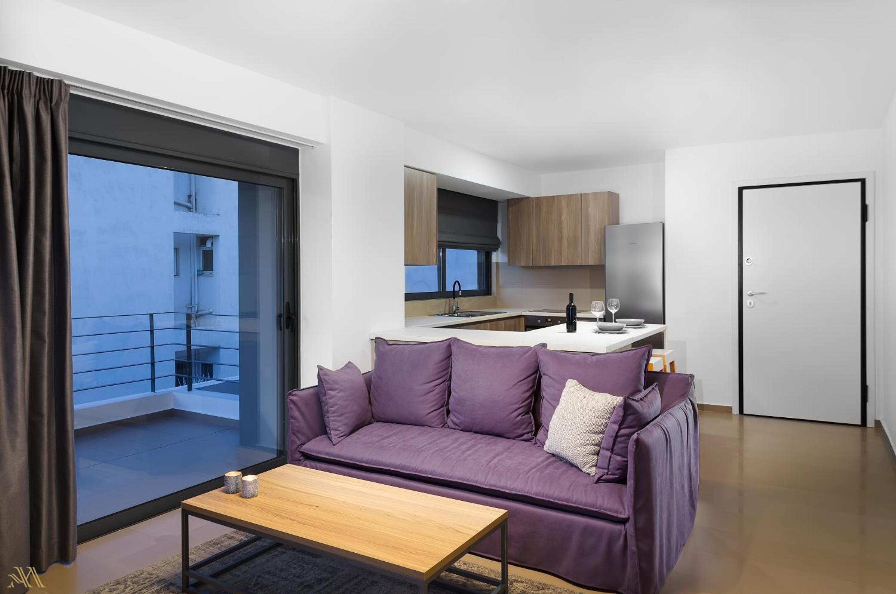One-Bedroom Apartment