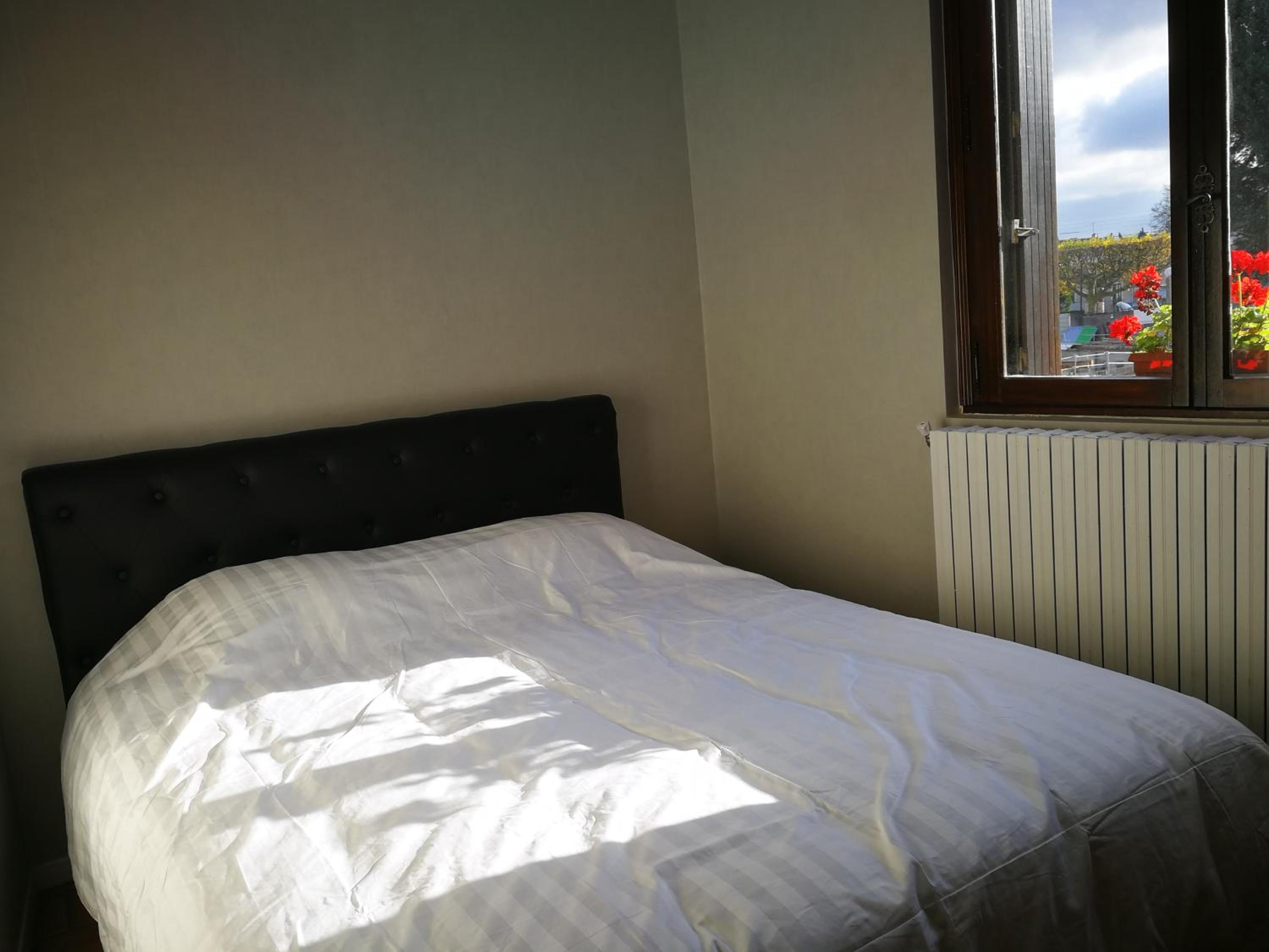 Double Room with Private Bathroom photo 1