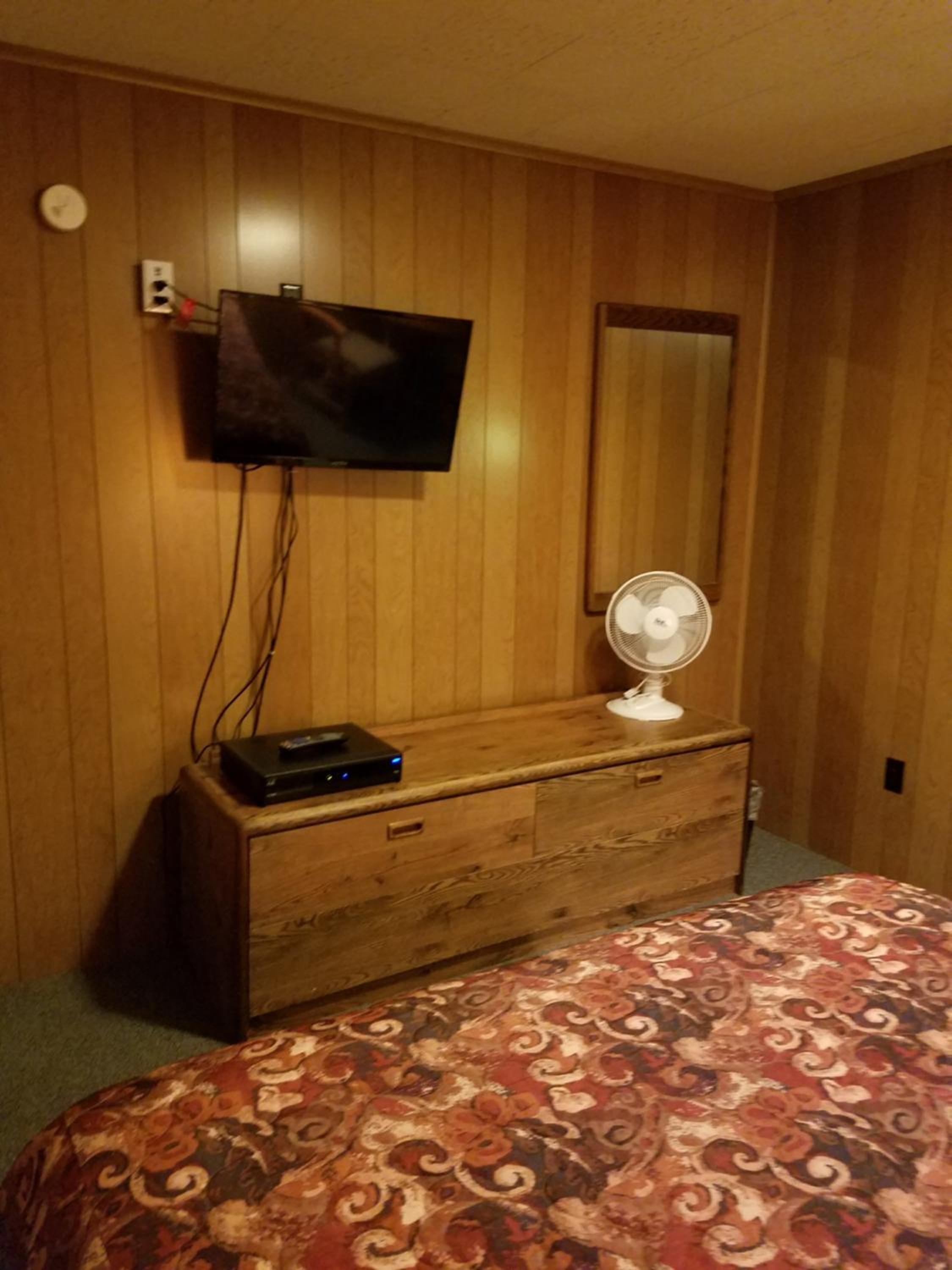 Queen Room