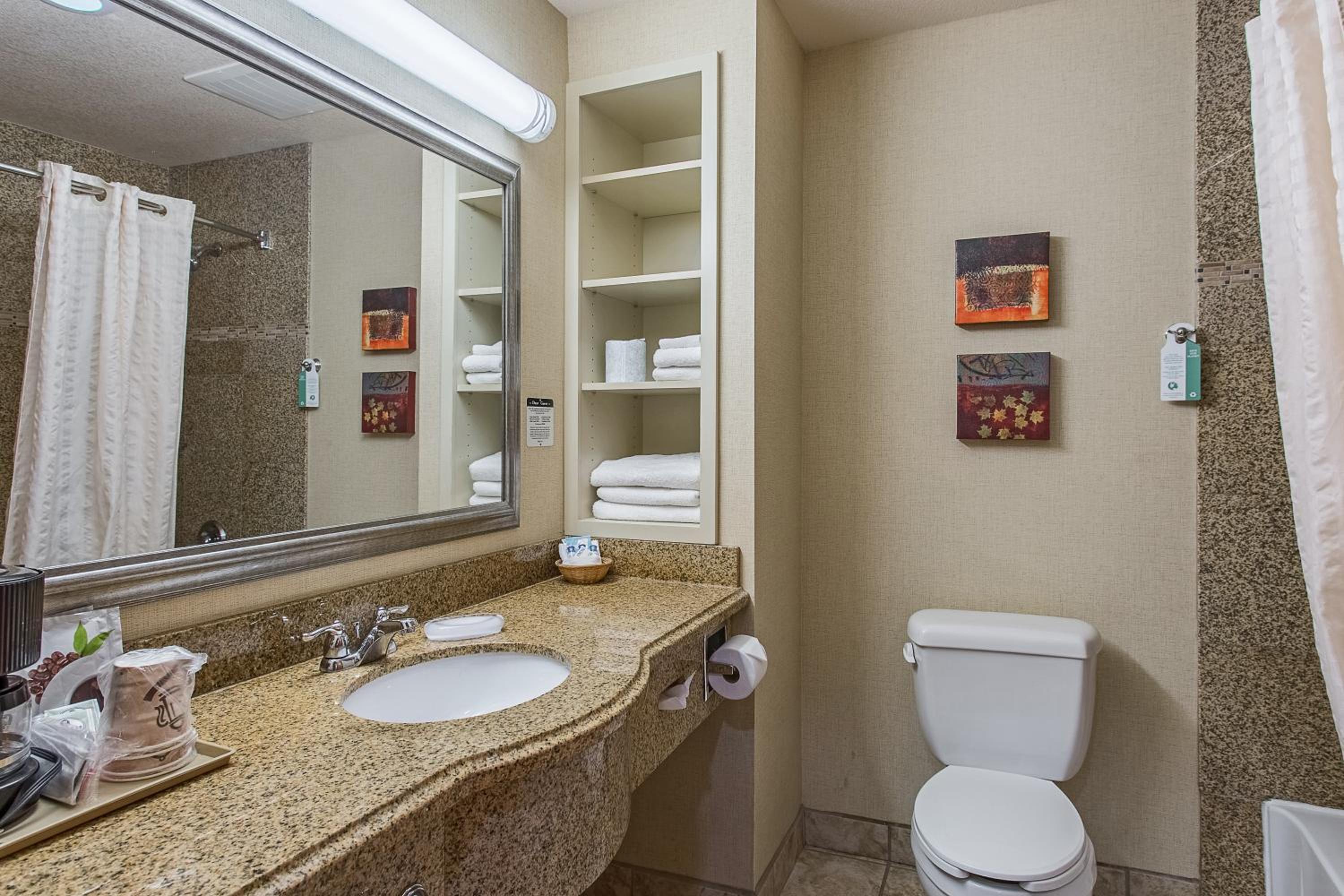 King Suite - Photo 5