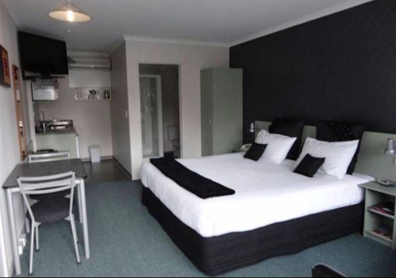 Double or Twin Room photo 1