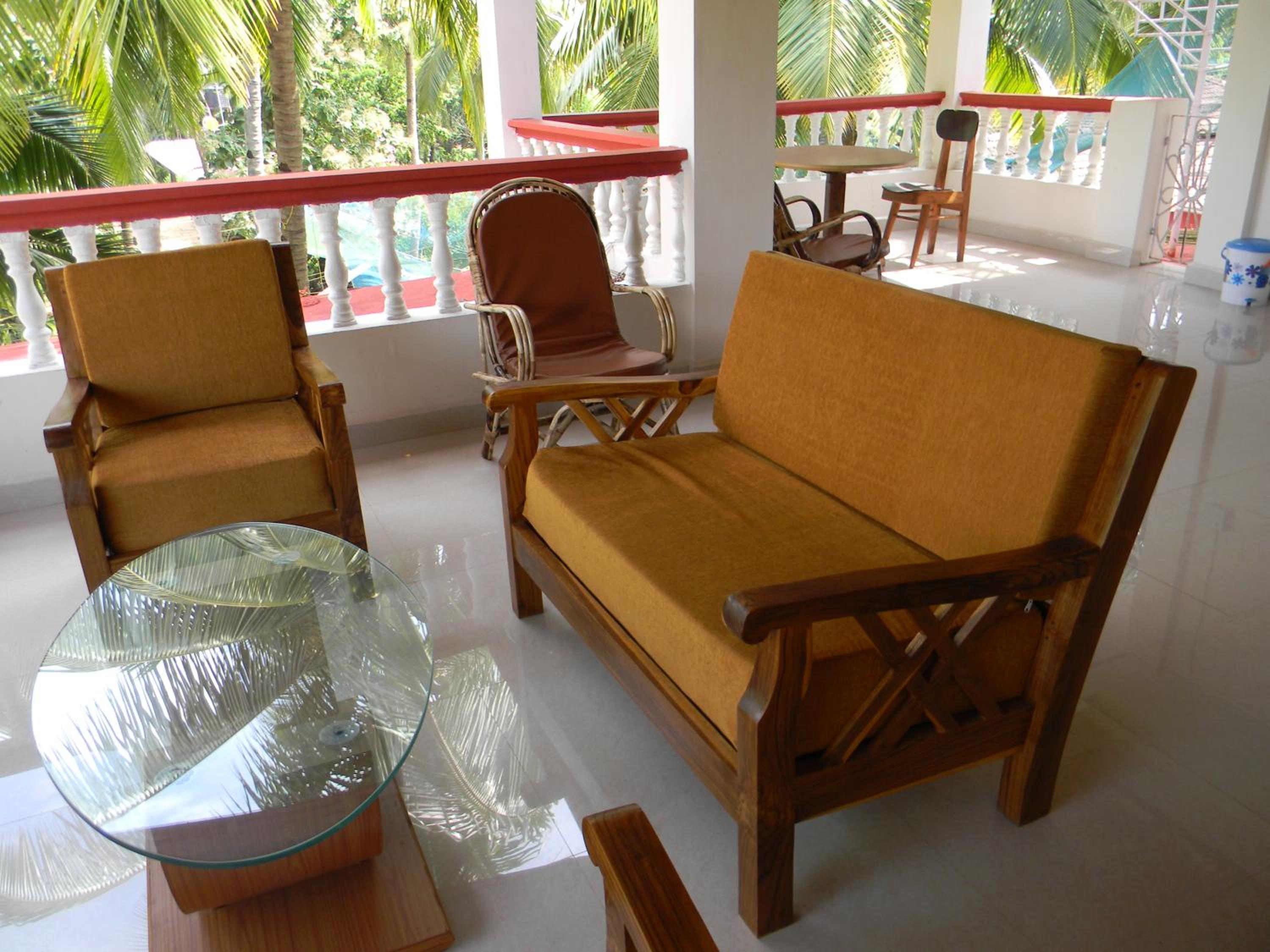 Queen Room with Sea View - Photo 3