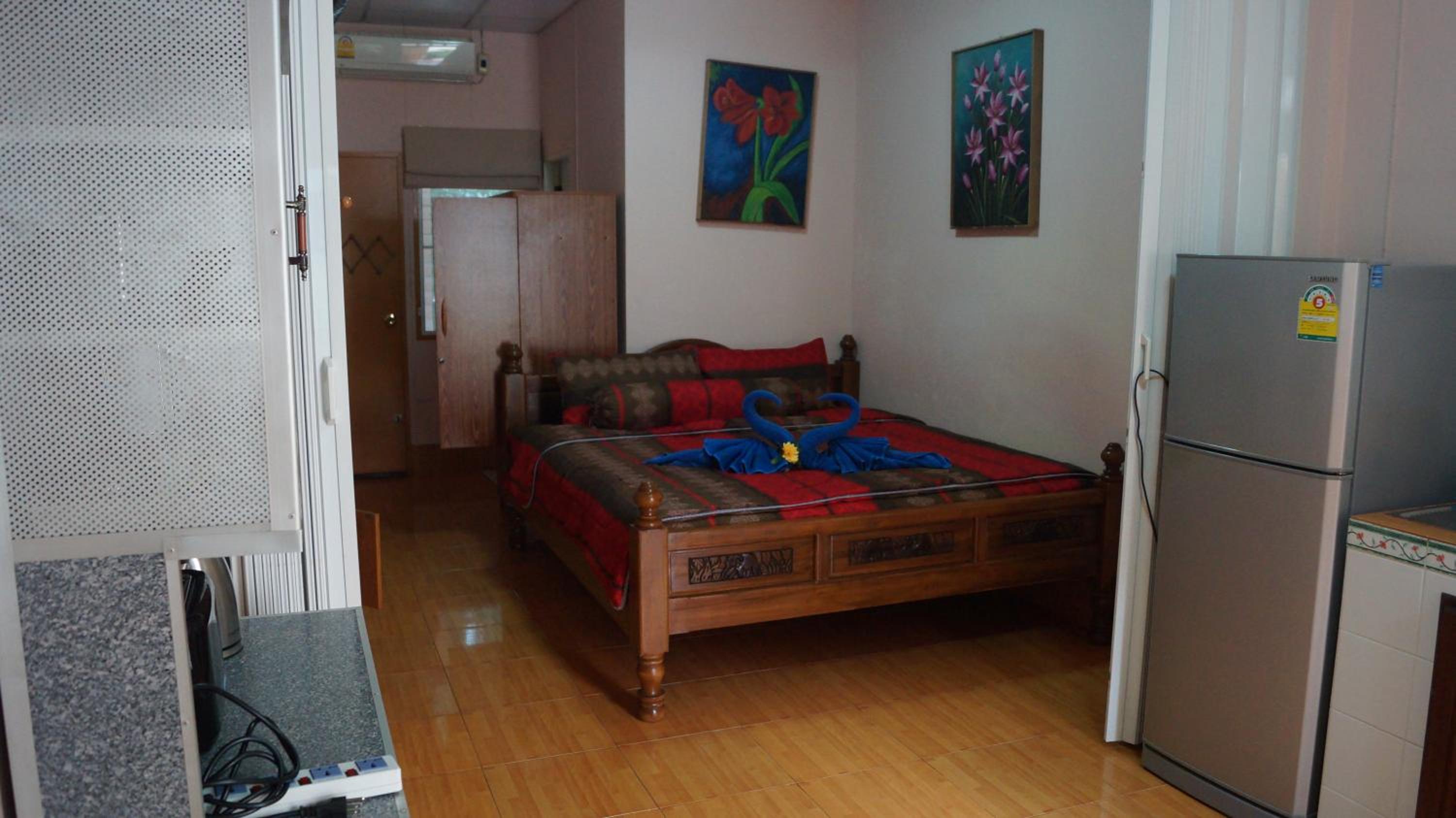 Deluxe Apartment - Photo 2