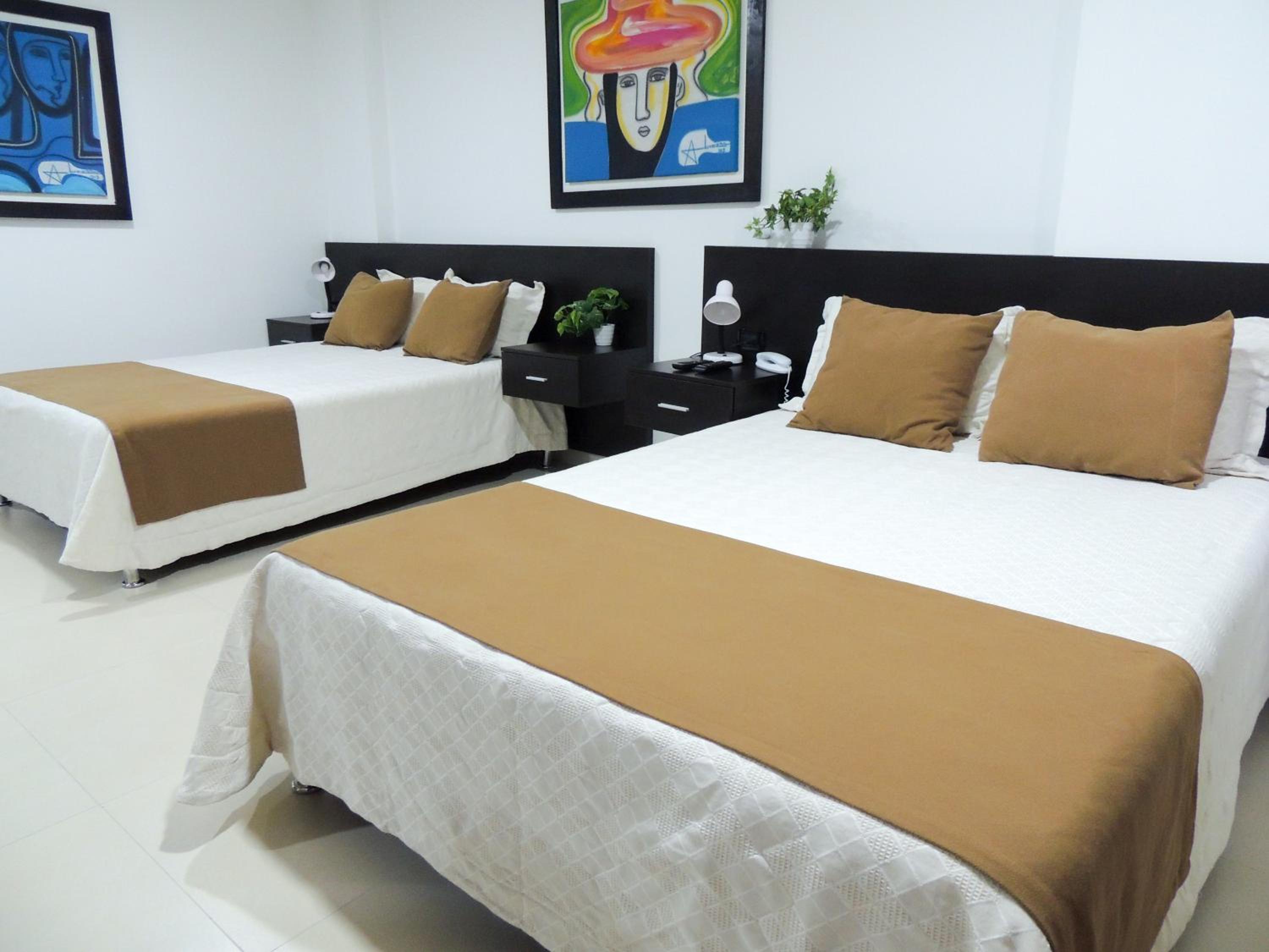 Superior Quadruple Room photo 3