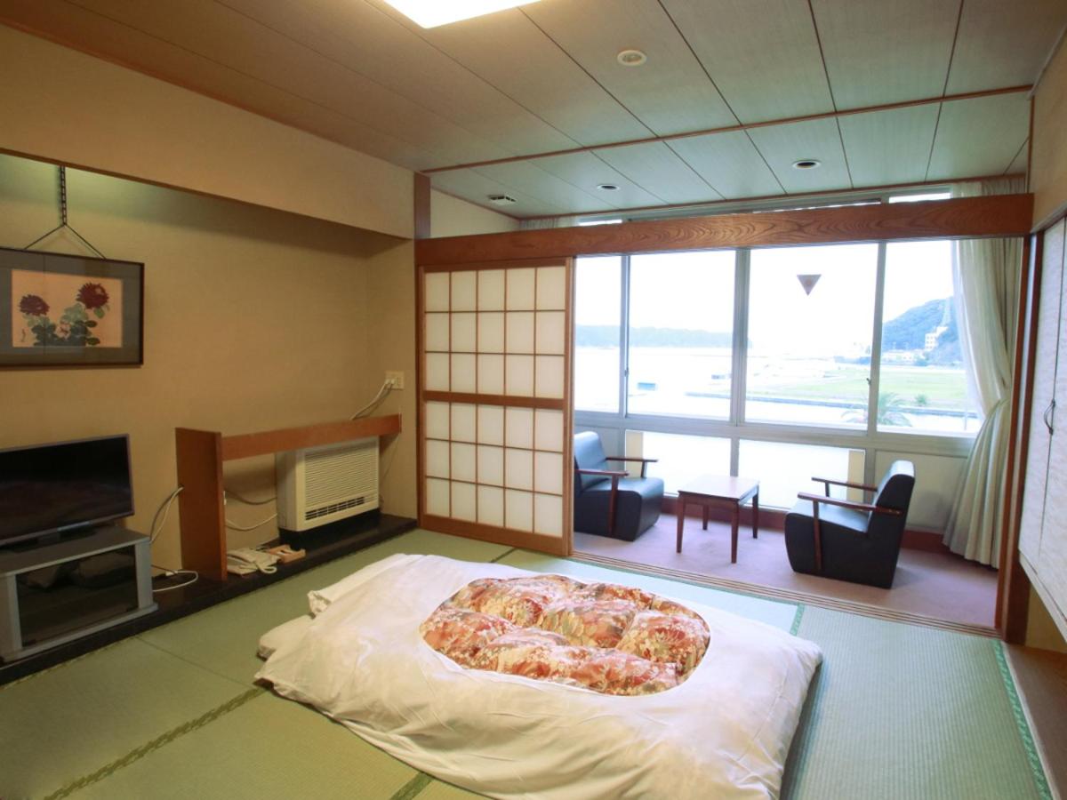 Japanese-Style Superior Room With Sea View - Non-Smoking photo 1