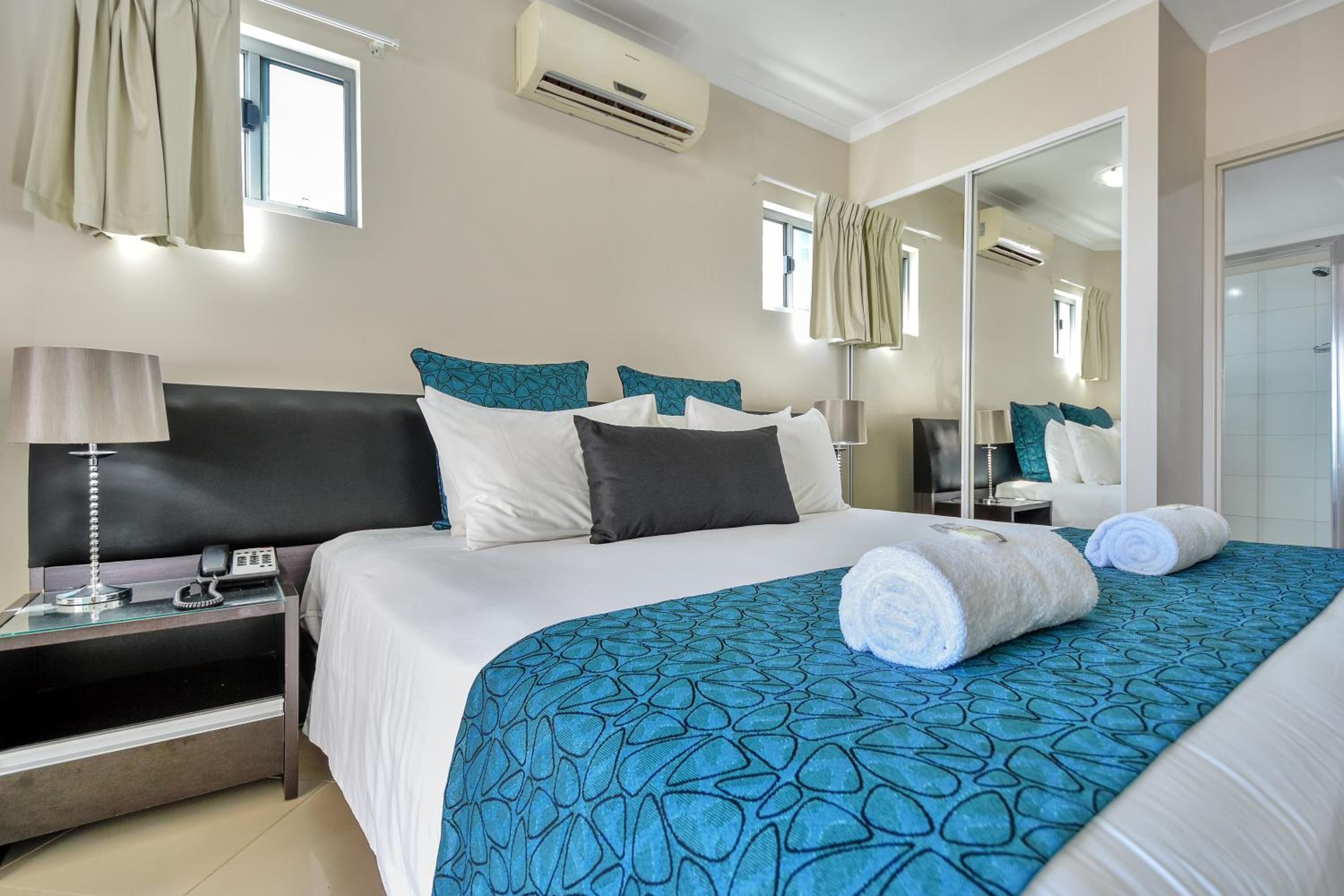 Premium Two Bedroom Apartment - Photo 3