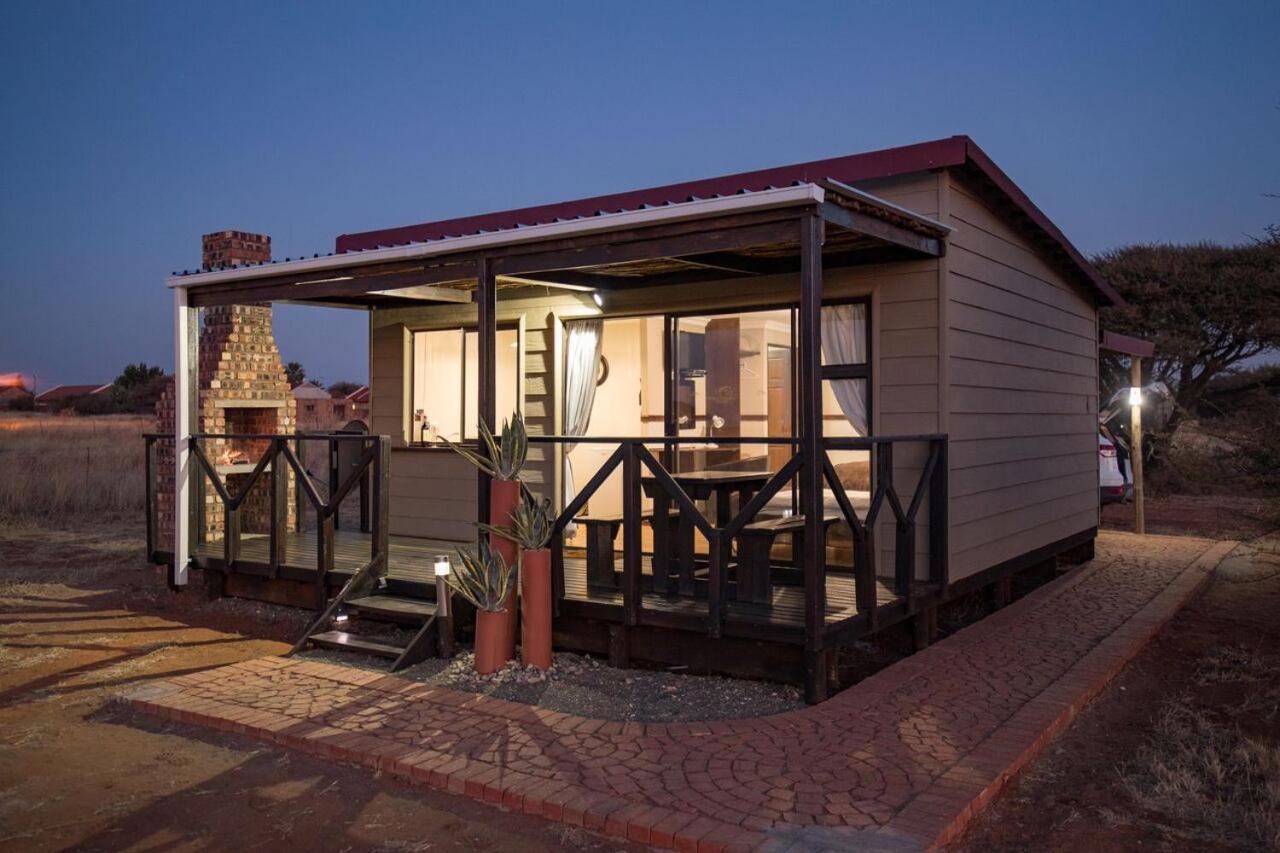 One-Bedroom House - Photo 4