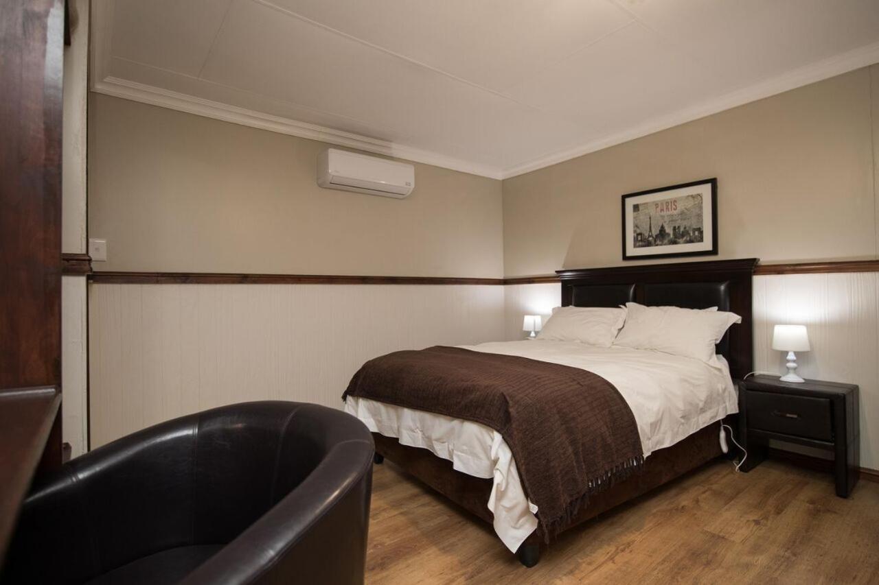 One-Bedroom House - Photo 1