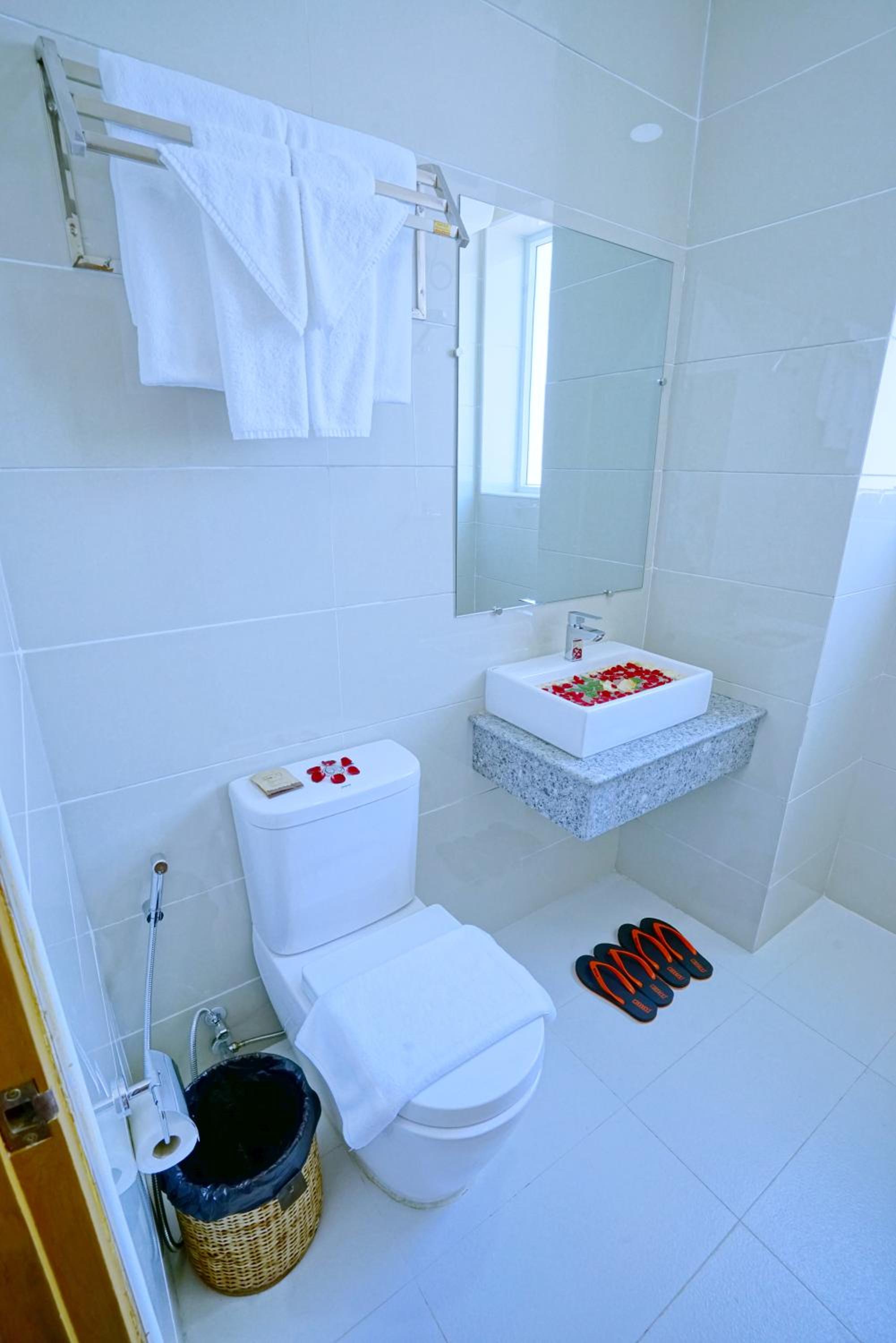 Superior Double or Twin Room - Photo 5