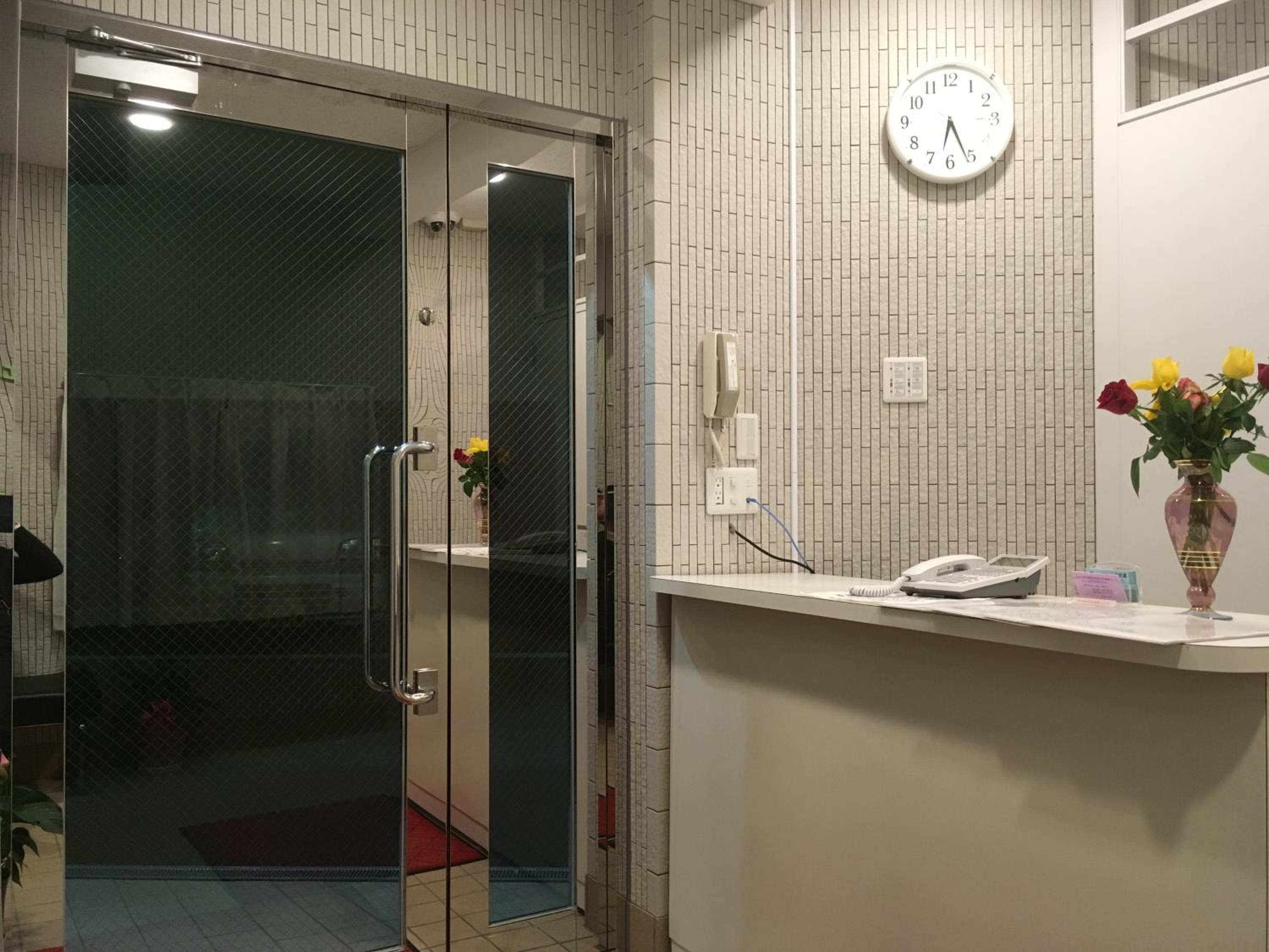 Twin Room - Non-Smoking - Photo 19