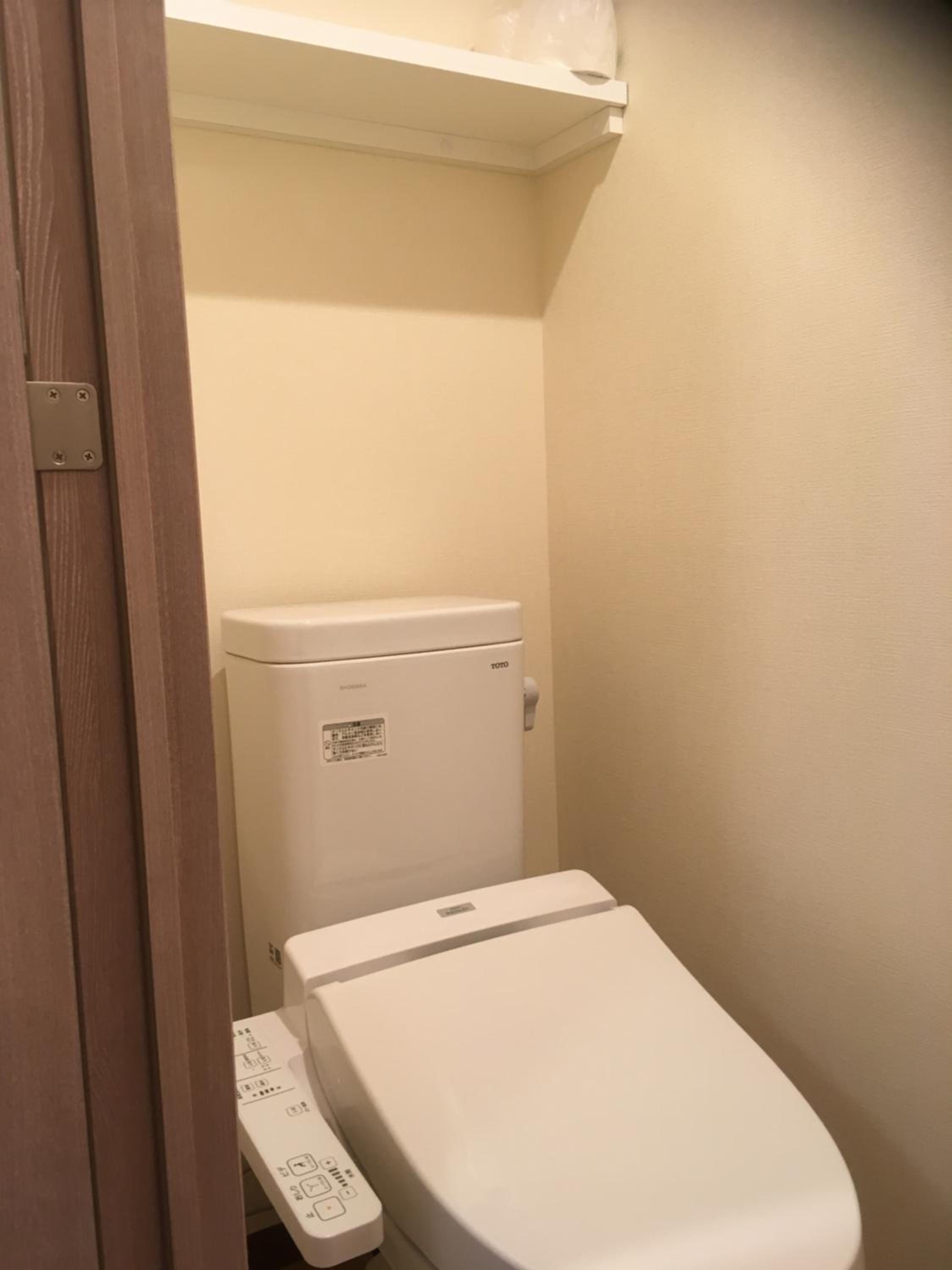 Twin Room - Non-Smoking - Photo 16