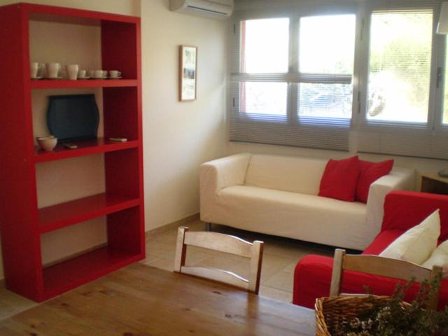Two-Bedroom Apartment photo 2