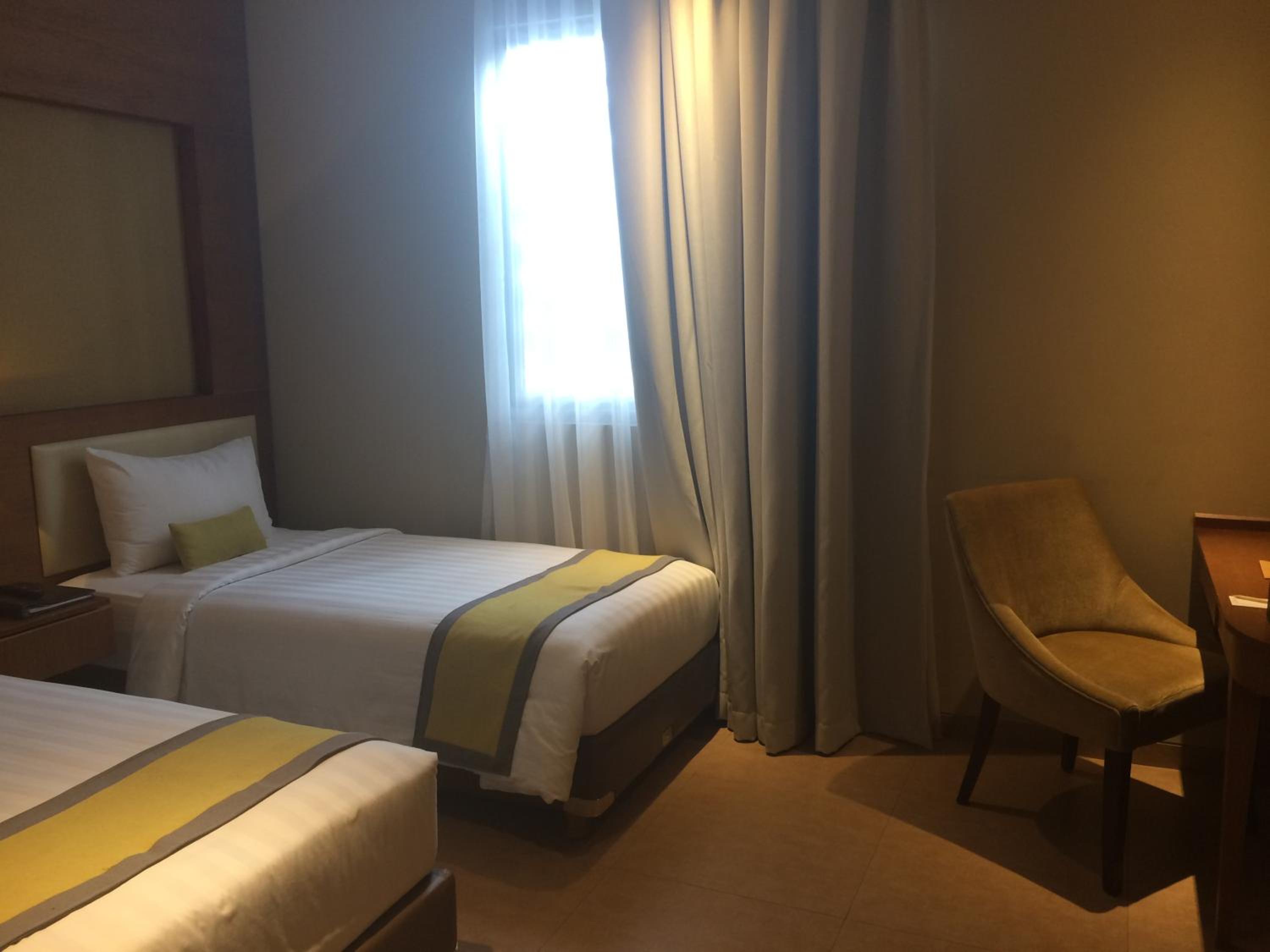 Deluxe Twin Room - Photo 2