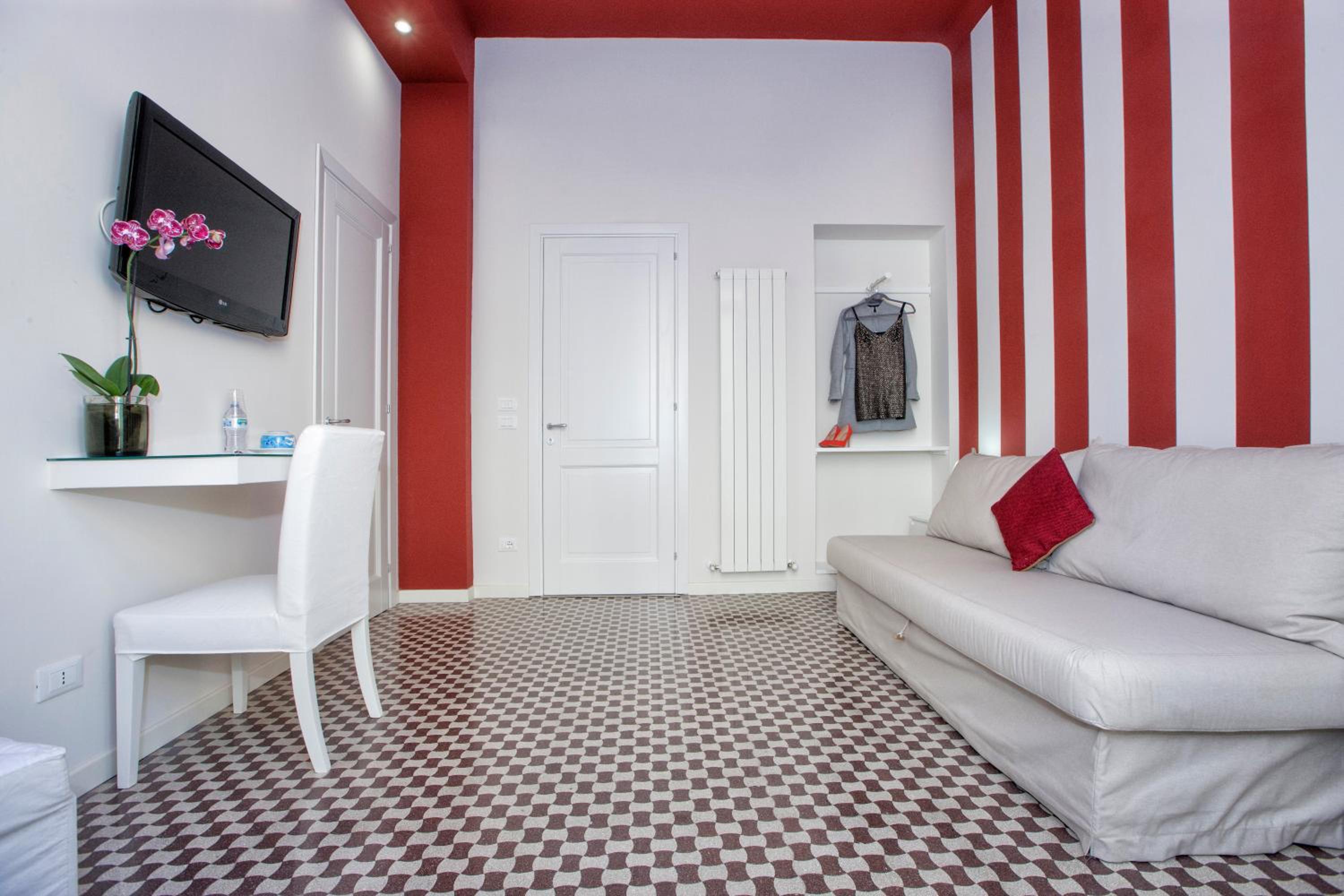 Single Room with Private External Bathroom photo 1