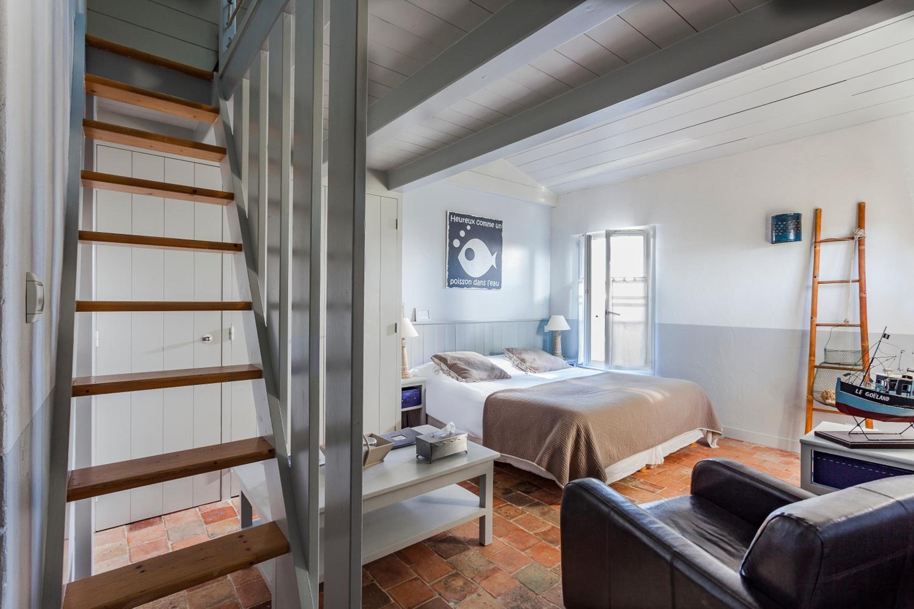 Triple Room (2 Adults + 1 Child)