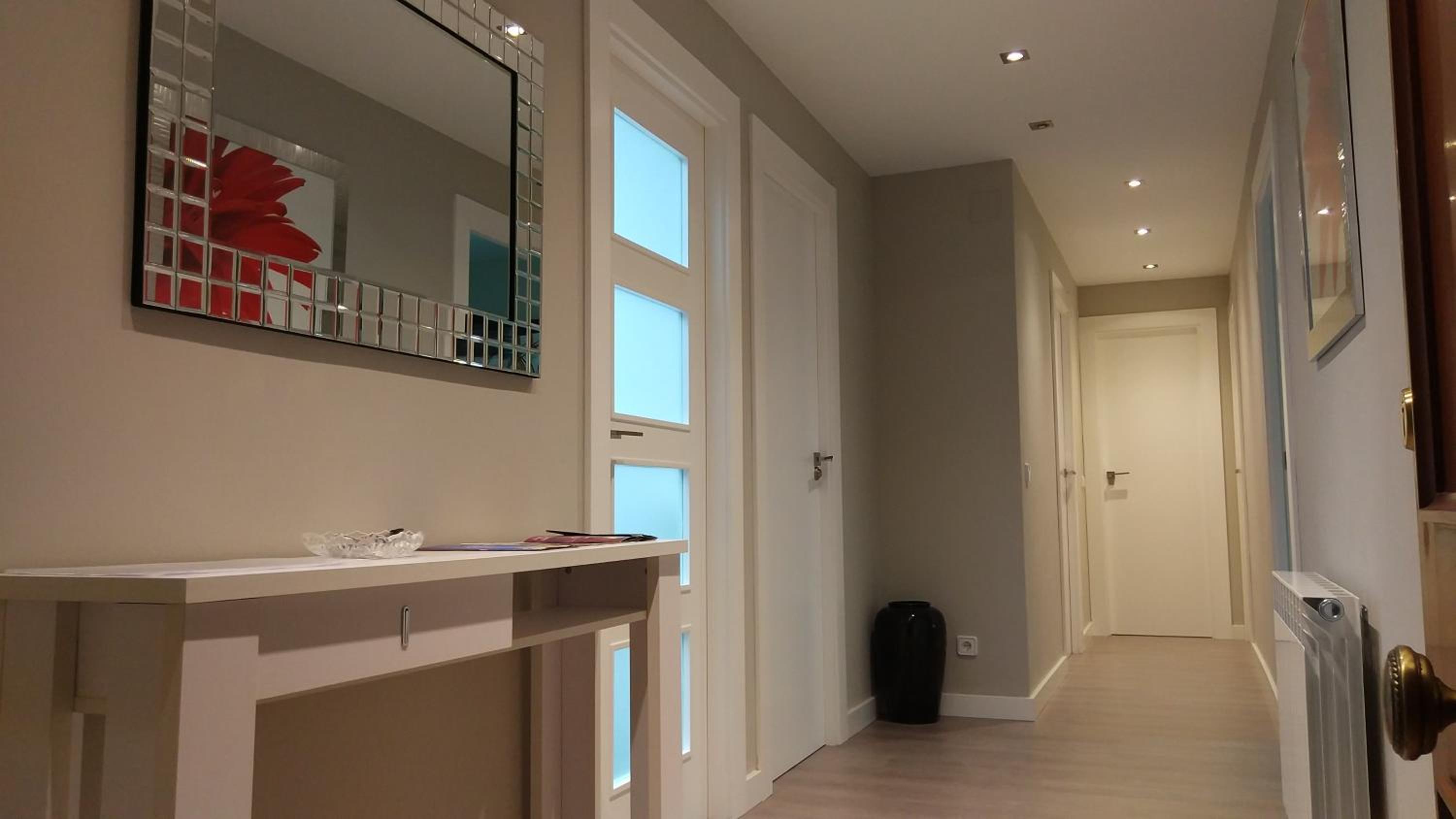 Three-Bedroom Apartment - Photo 35