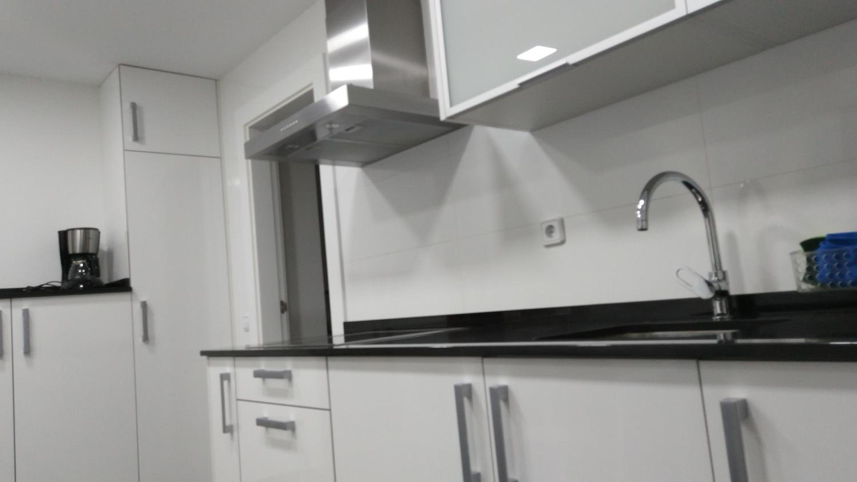 Three-Bedroom Apartment - Photo 31