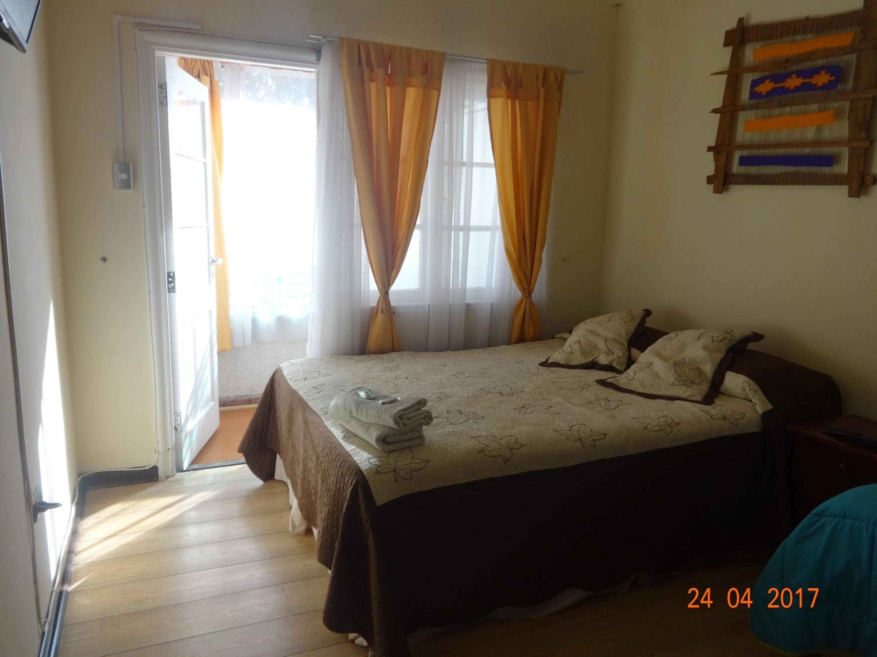 Triple Room with Private Bathroom photo 2