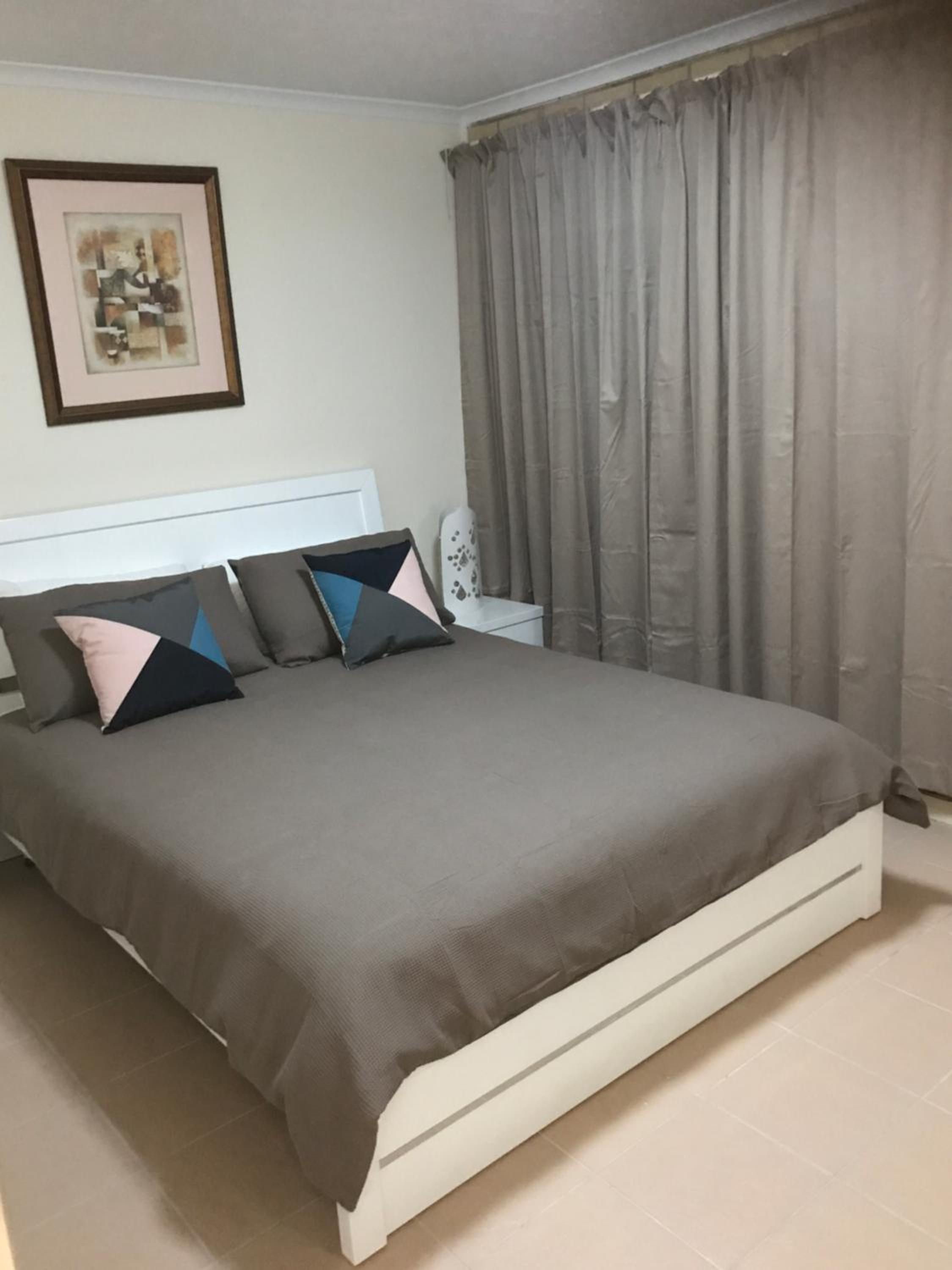 Two-Bedroom House photo 2